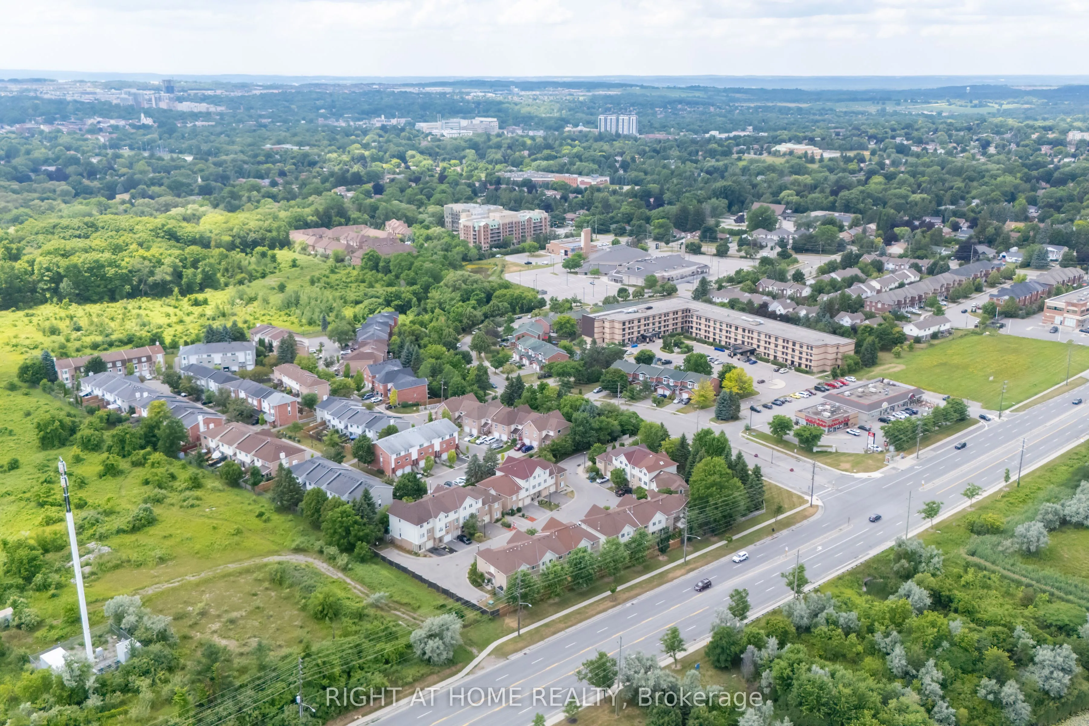 359 Riddell Court, #5