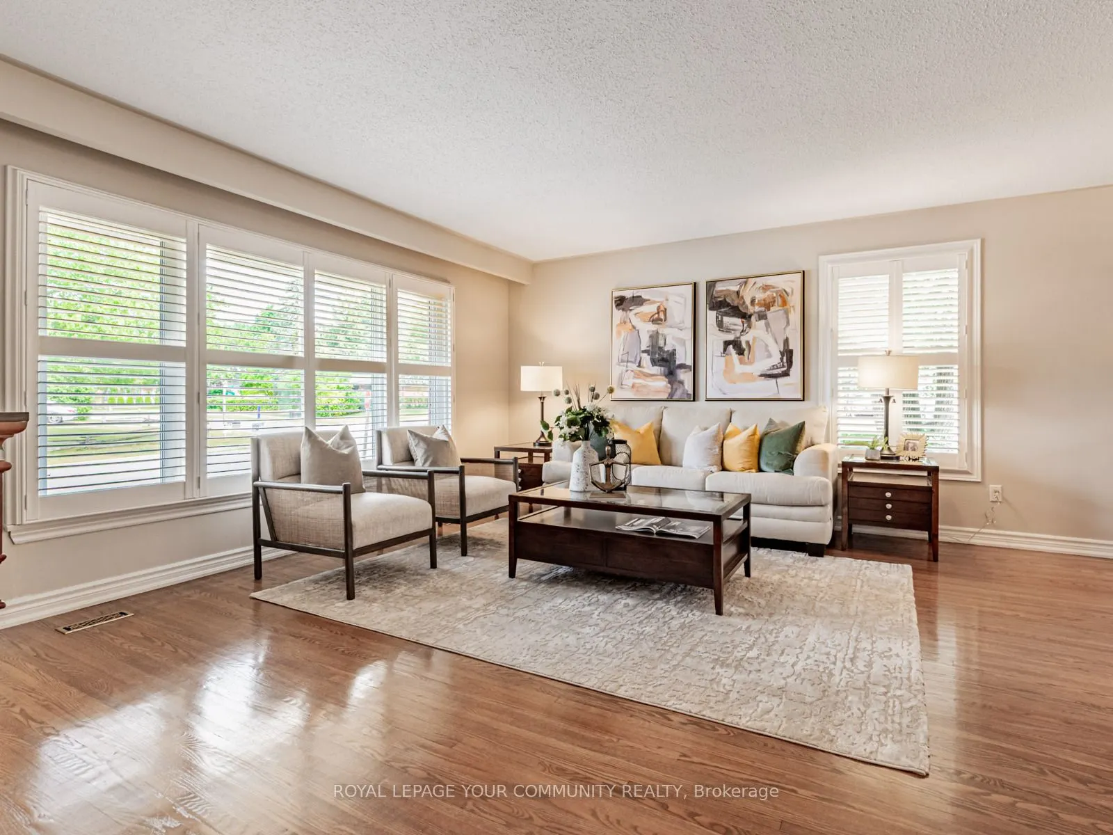 1 Thorny Brae Drive