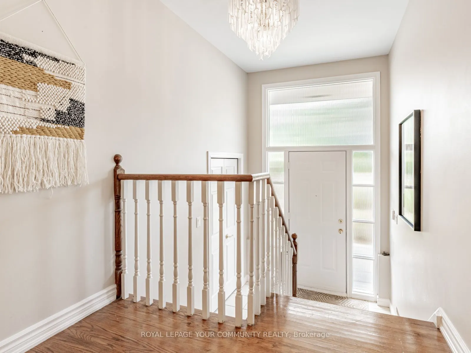 1 Thorny Brae Drive