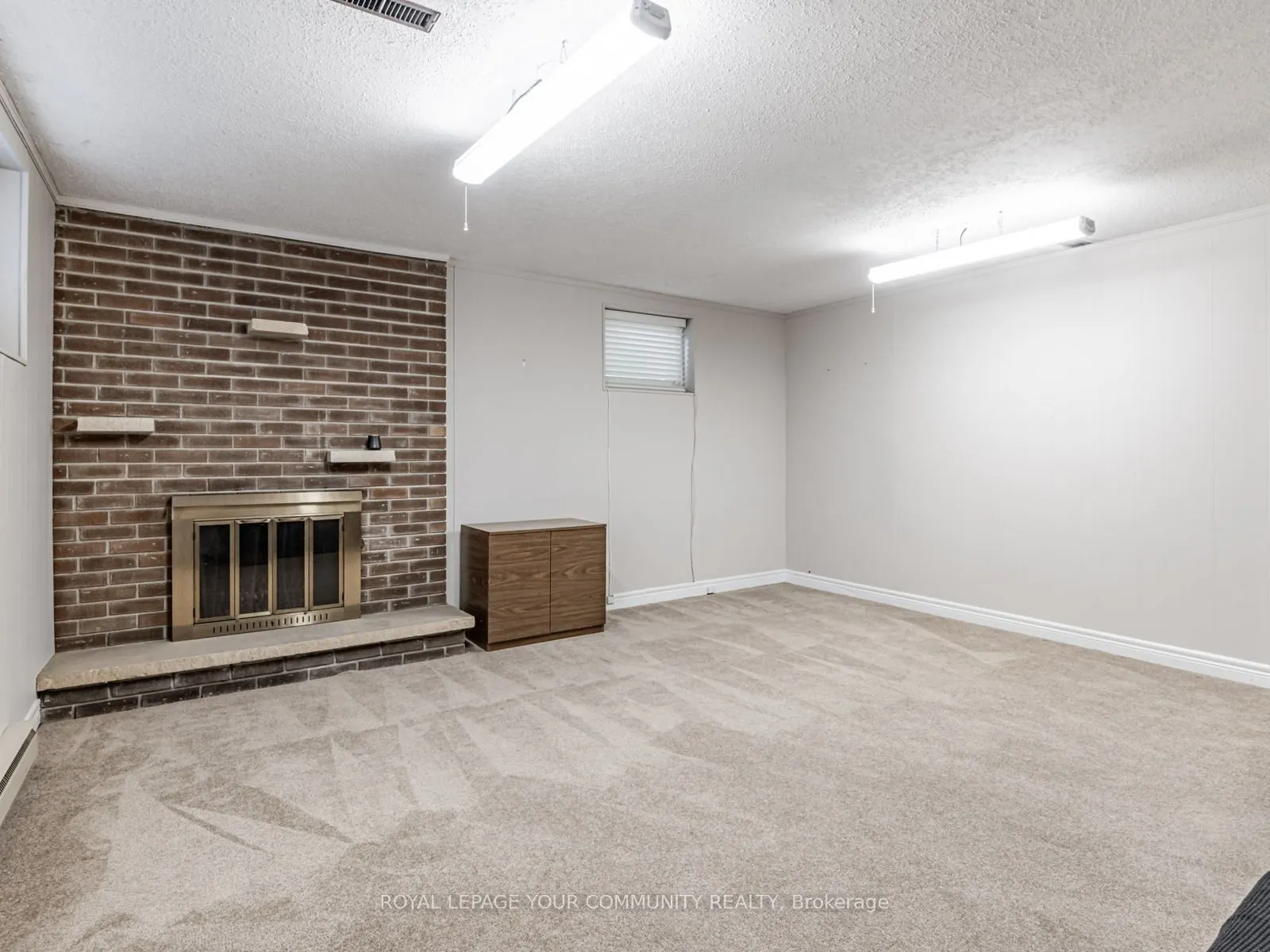 1 Thorny Brae Drive