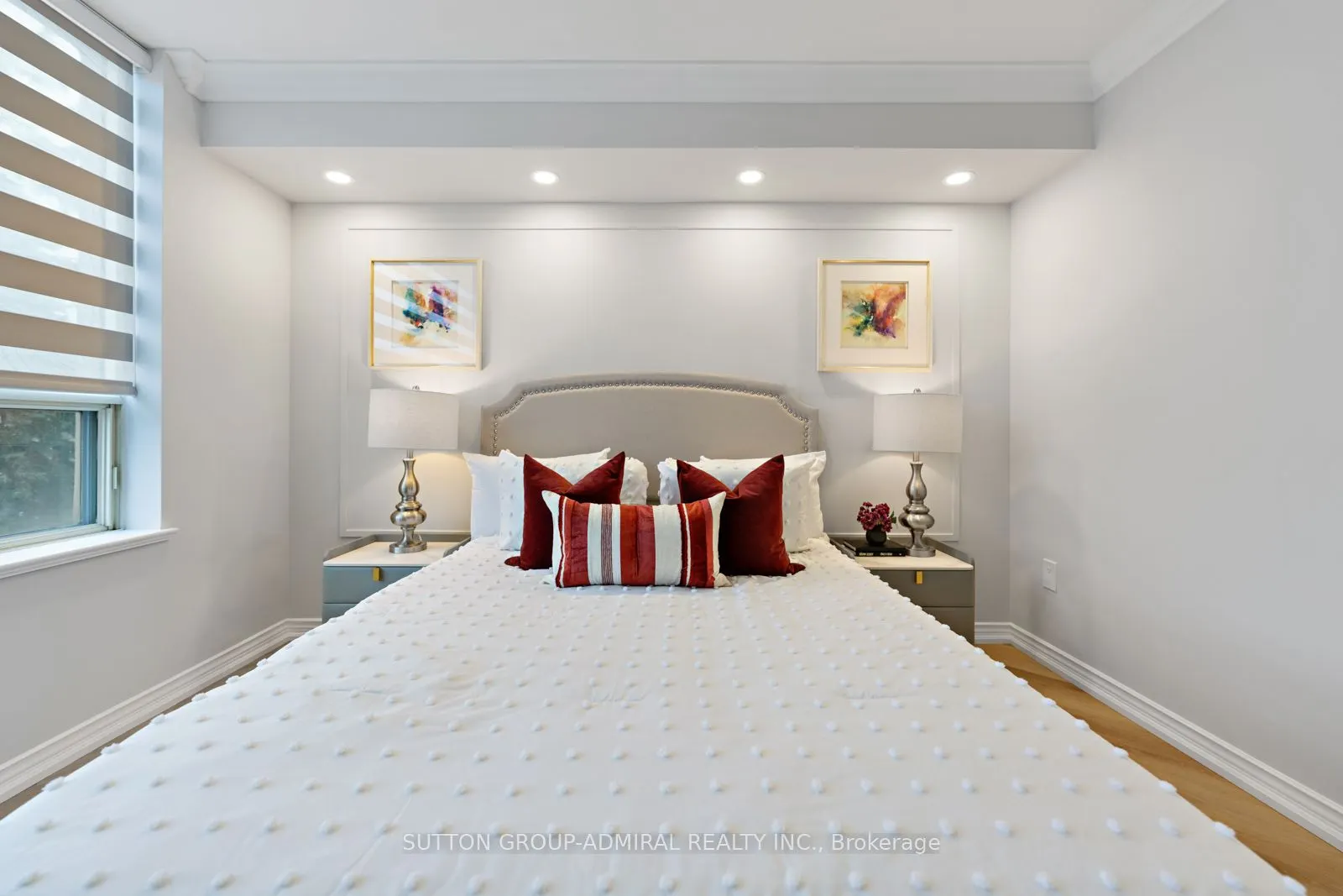7 Townsgate Drive, #304