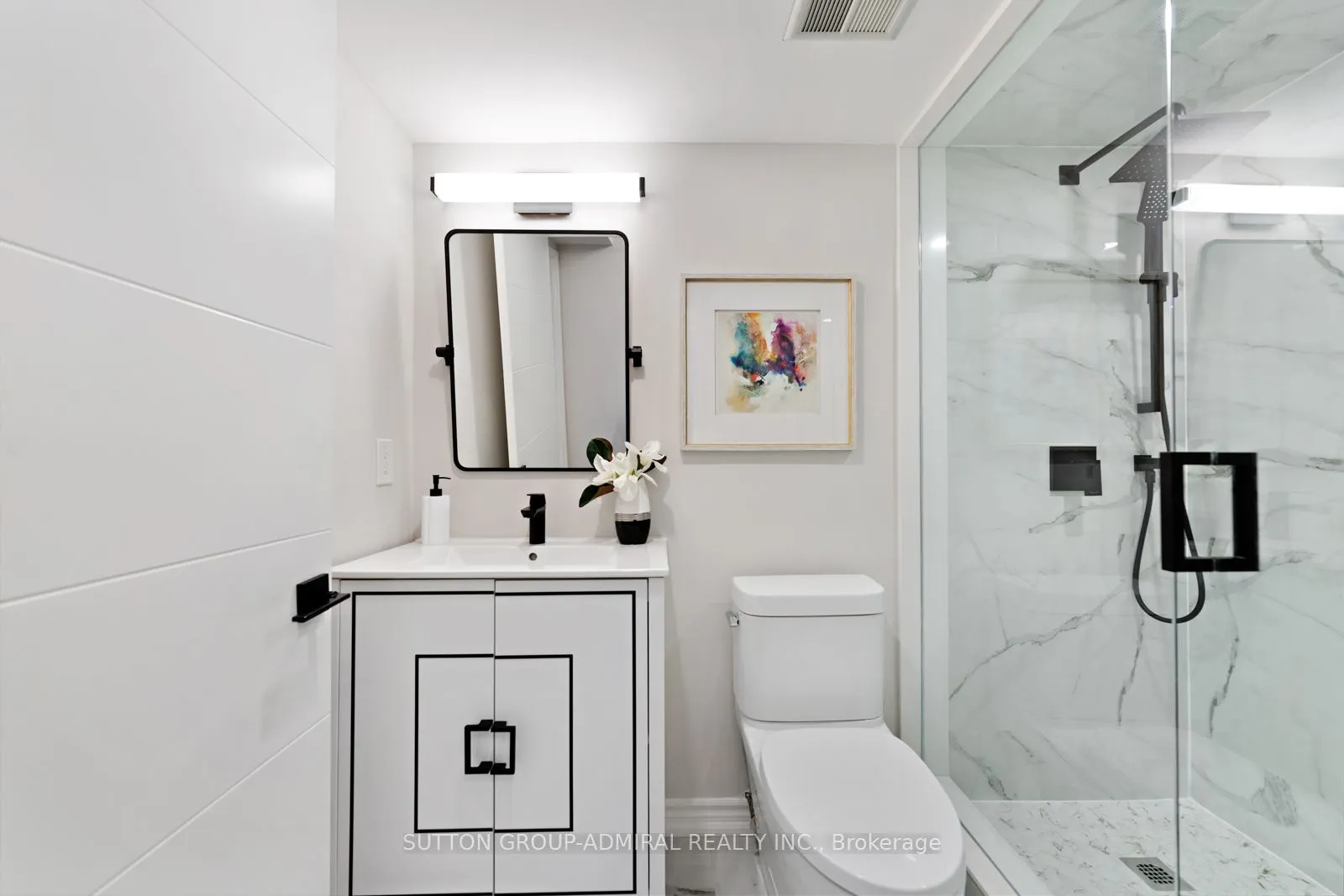 7 Townsgate Drive, #304