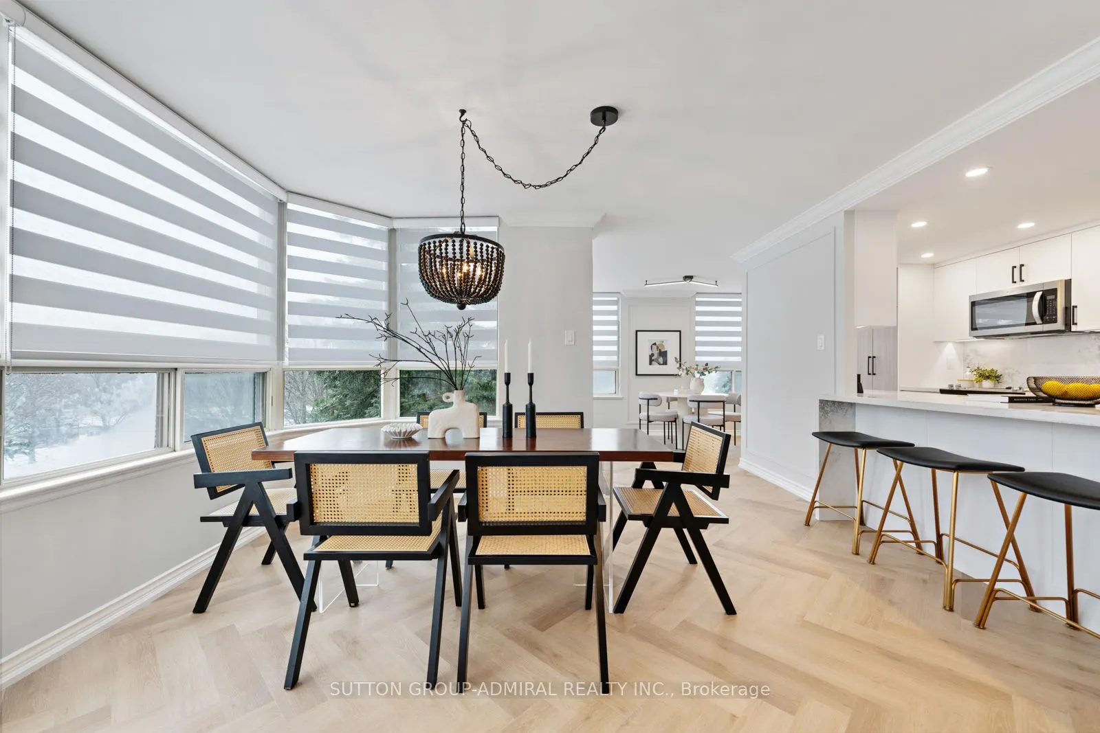 7 Townsgate Drive, #304