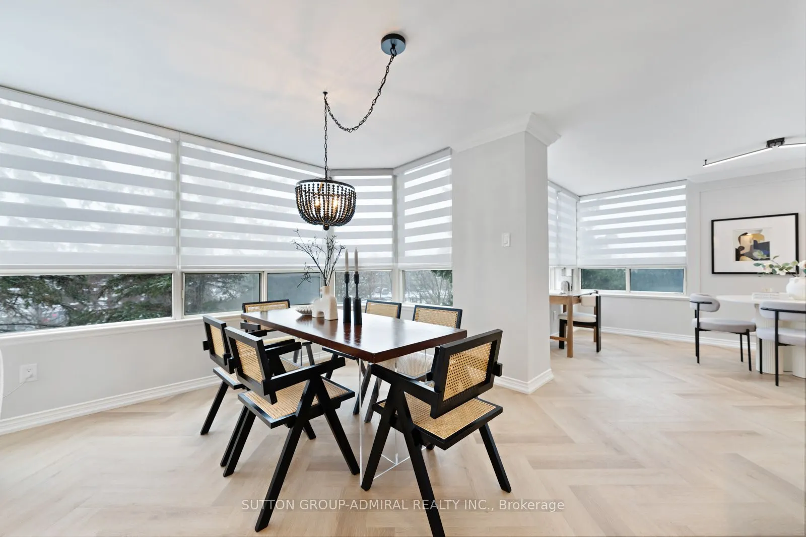 7 Townsgate Drive, #304