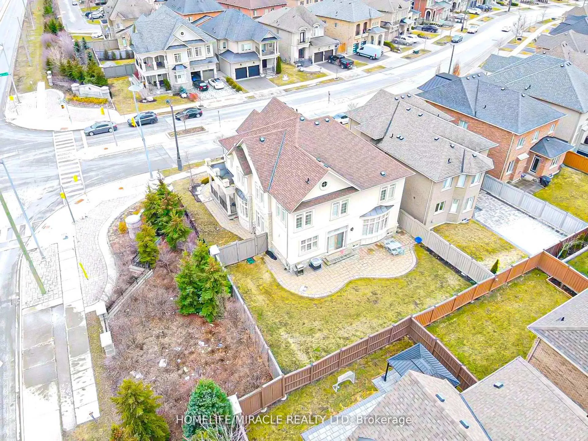 2 Stanton Avenue