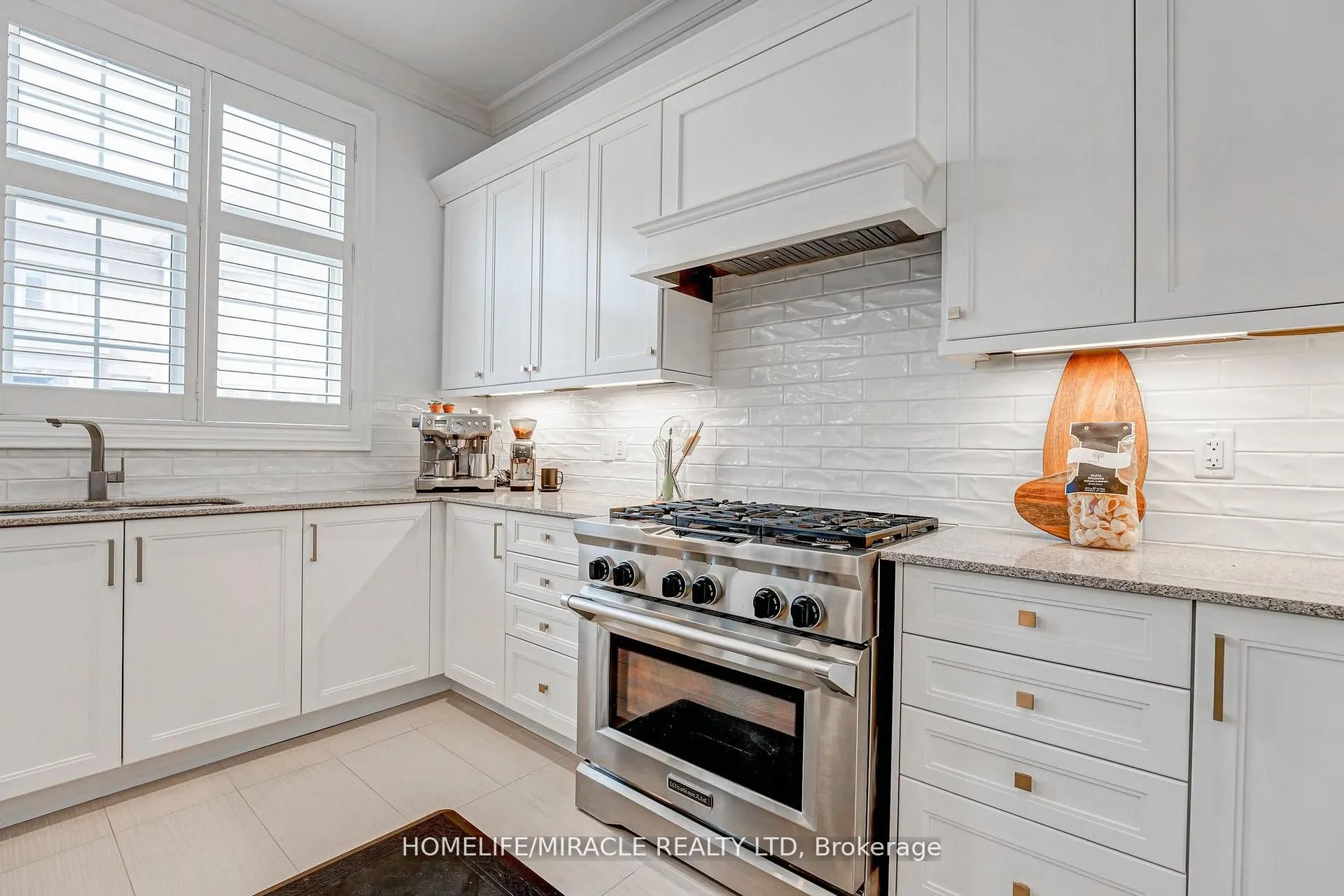 2 Stanton Avenue