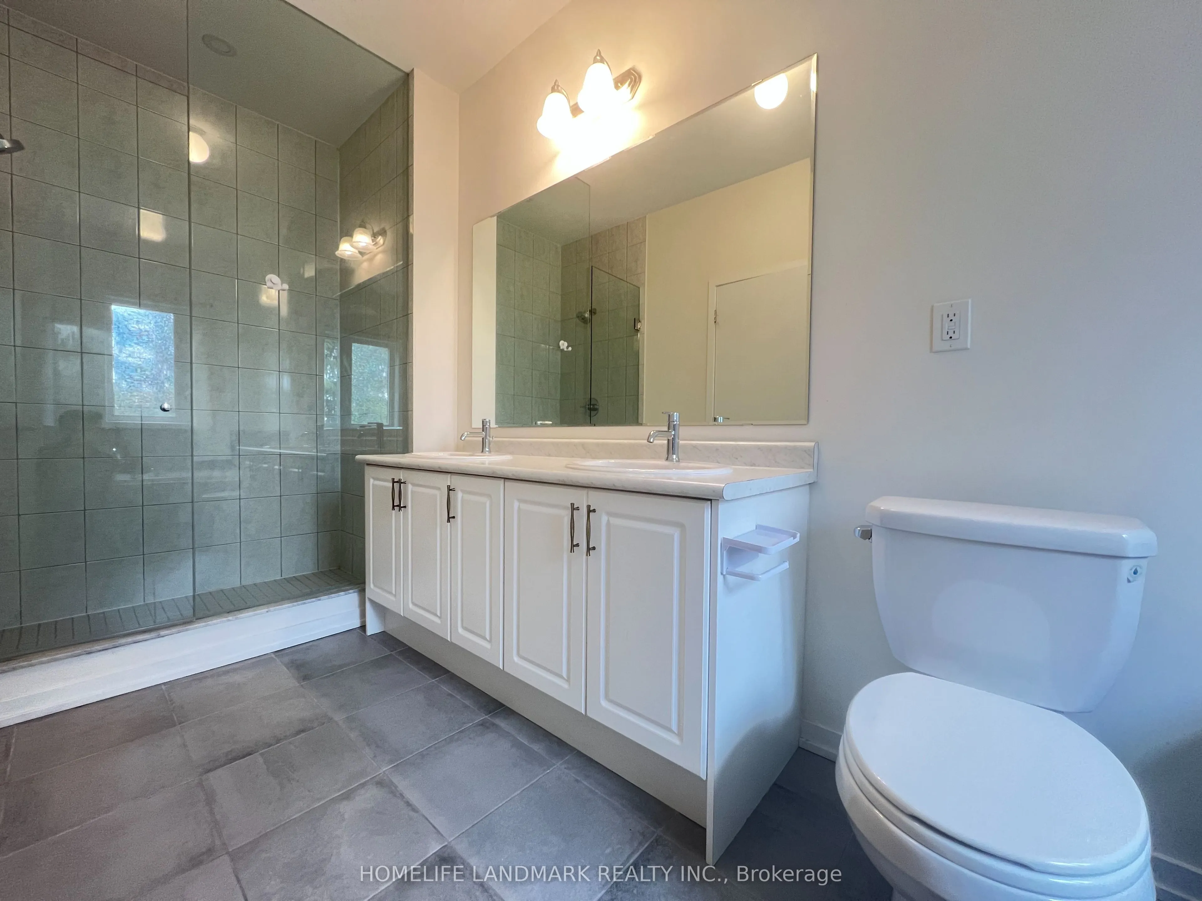 74 Pantheon Lane