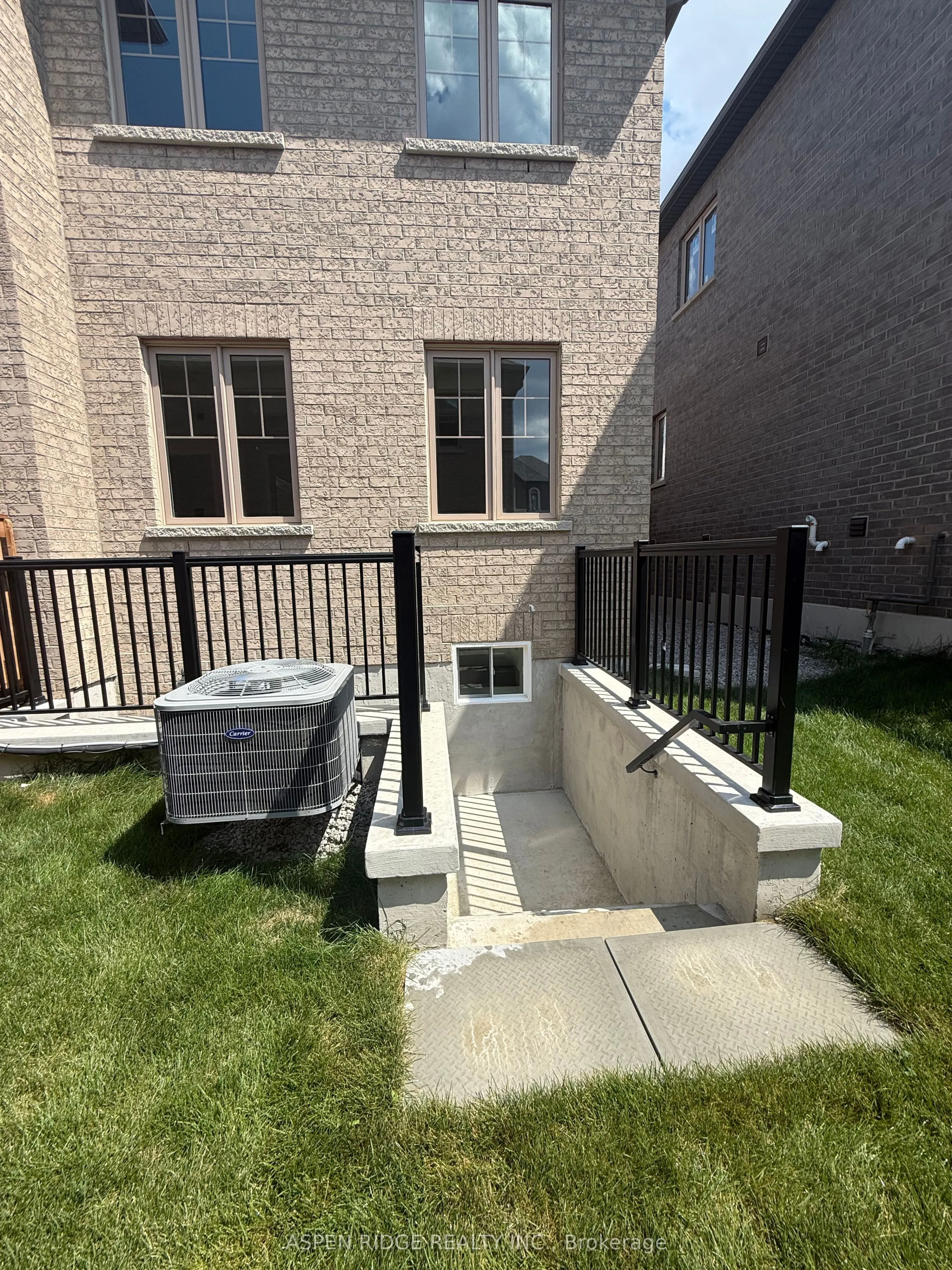 37 Rowe Street