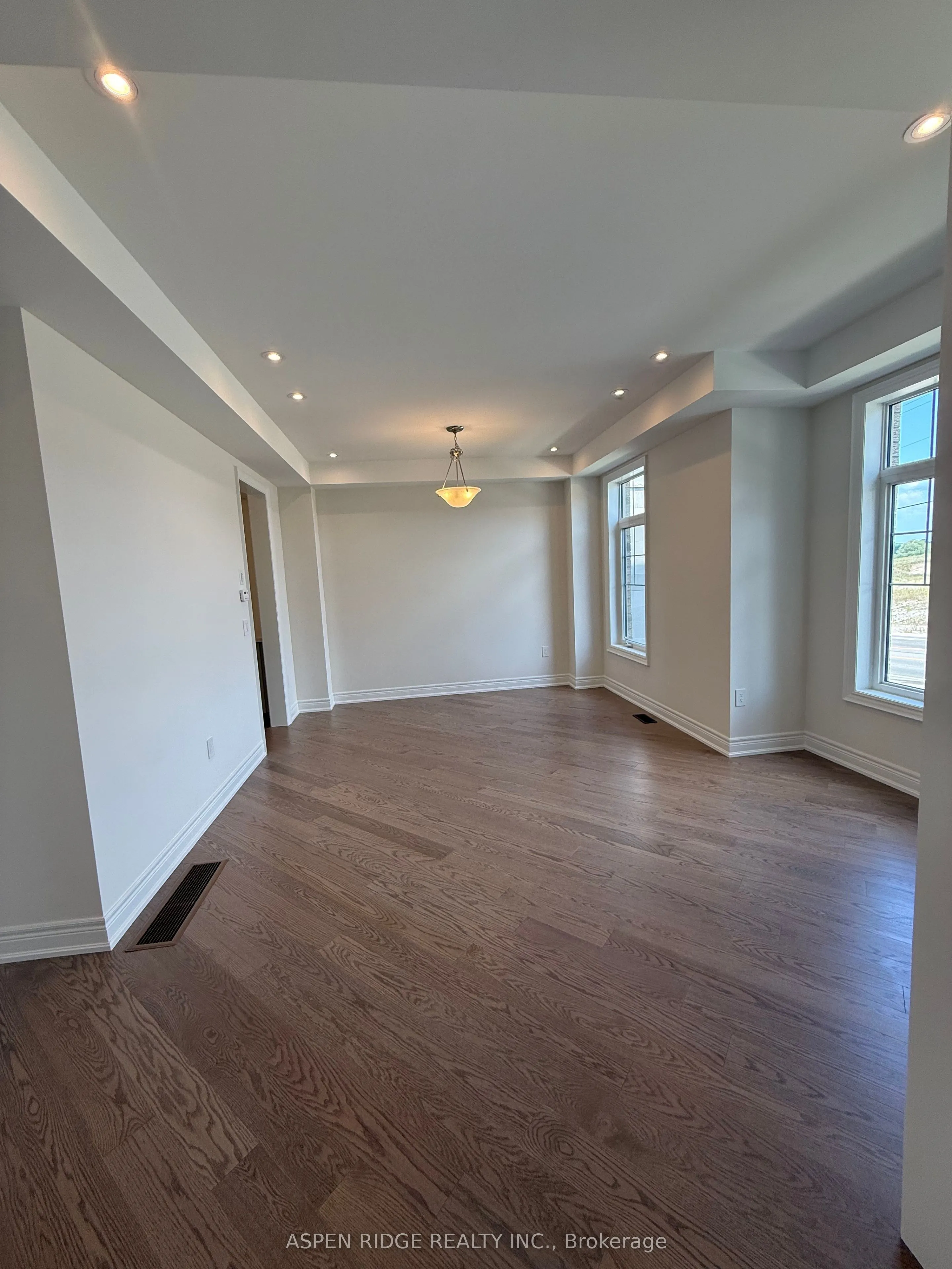 37 Rowe Street