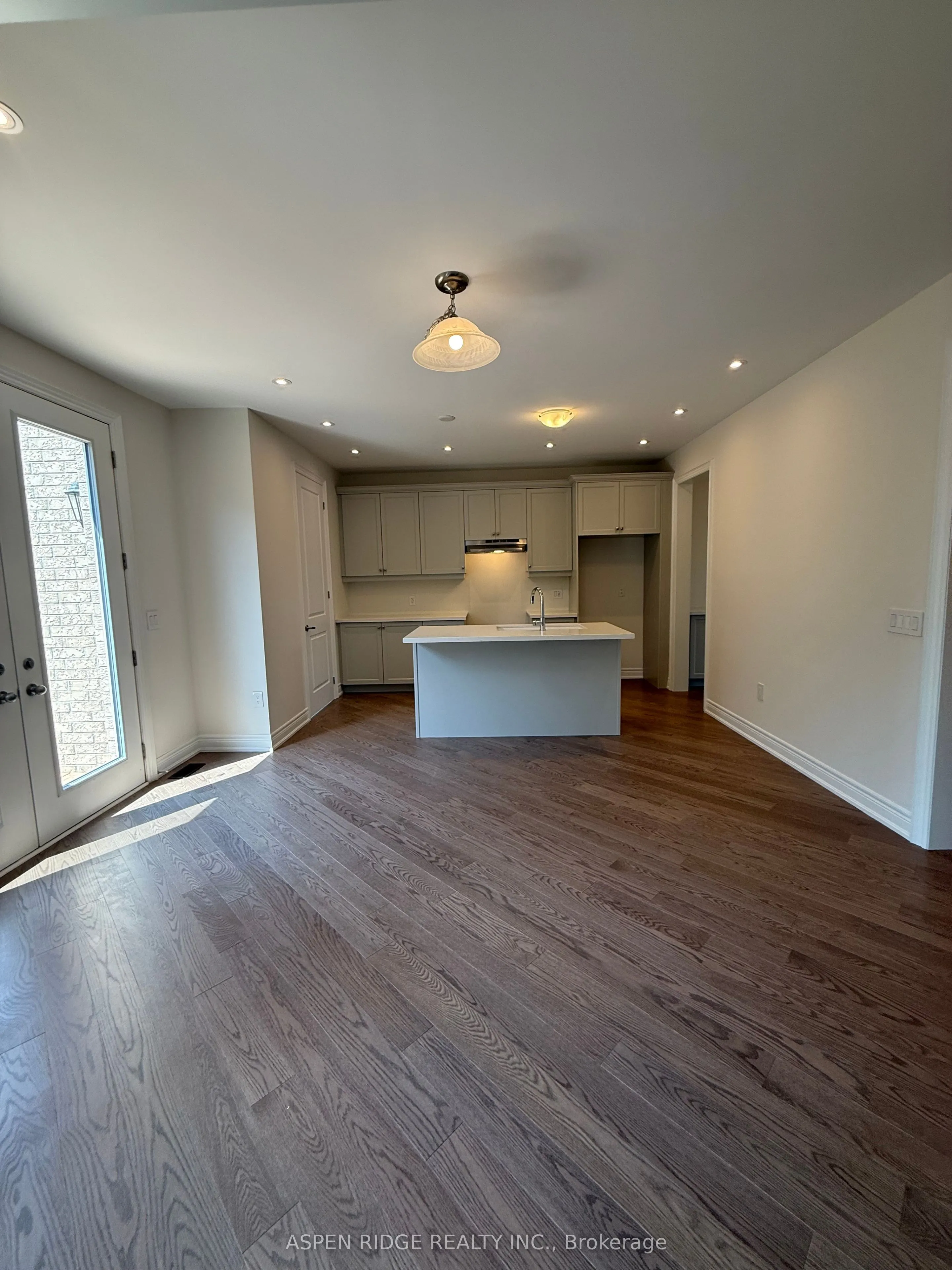 37 Rowe Street