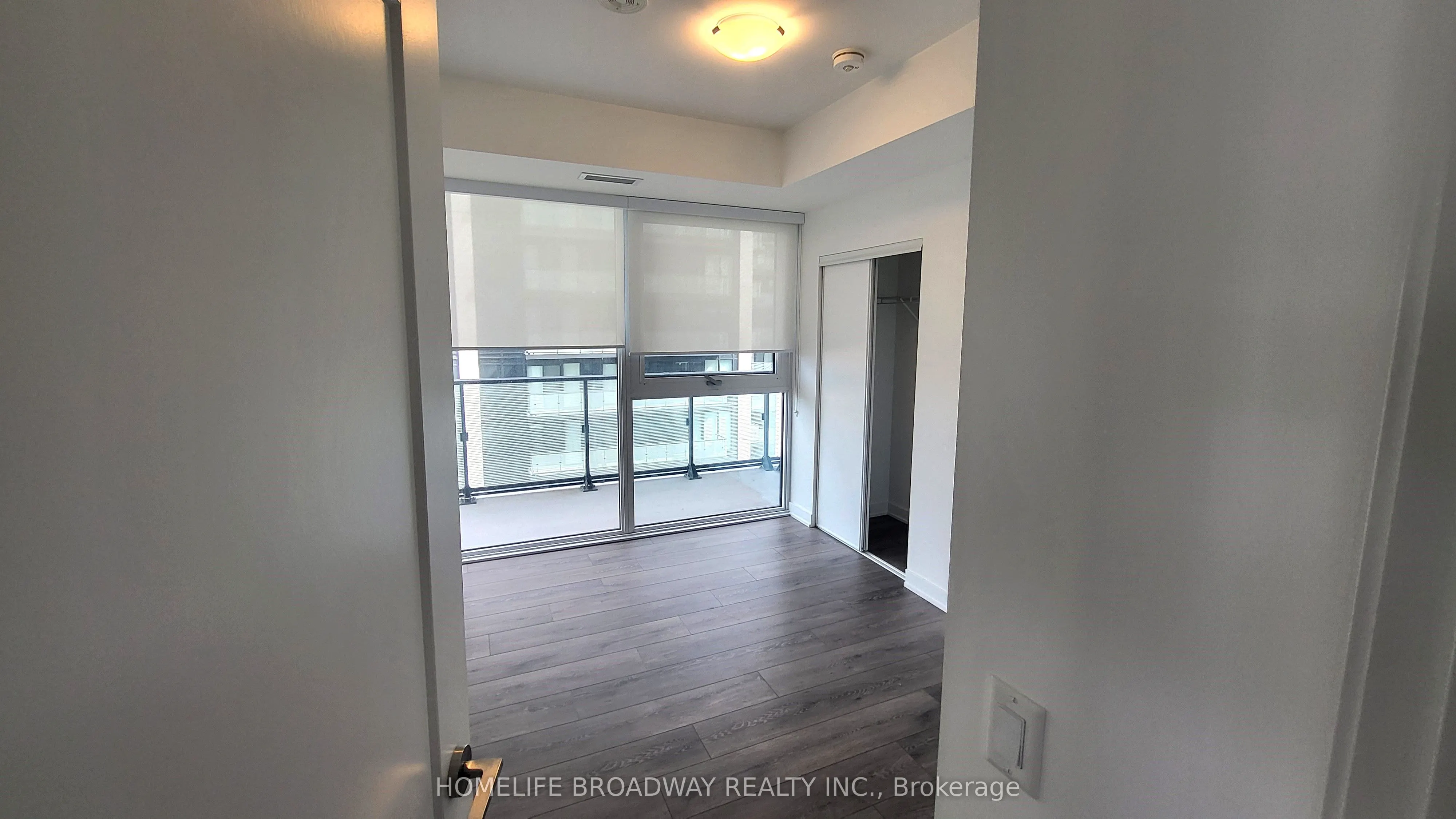 95 Oneida Crescent, #1403