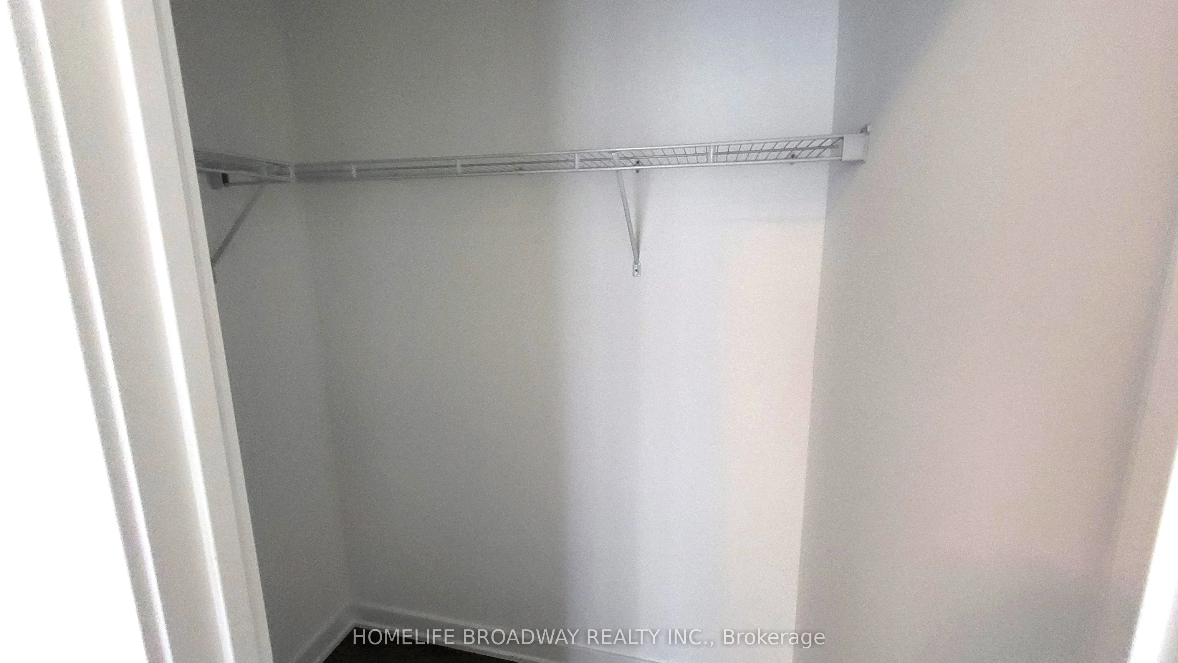 95 Oneida Crescent, #1403
