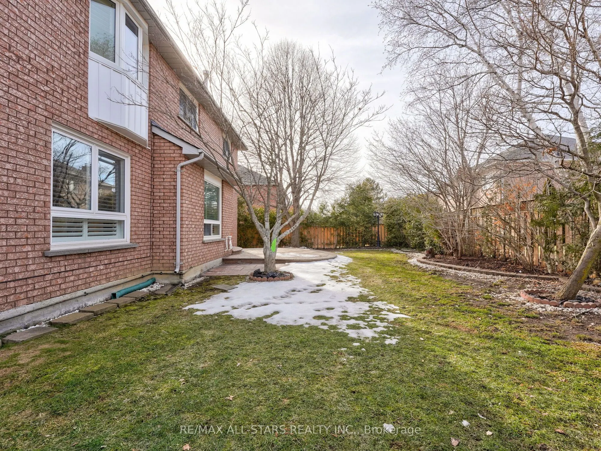 2227 Rodick Road