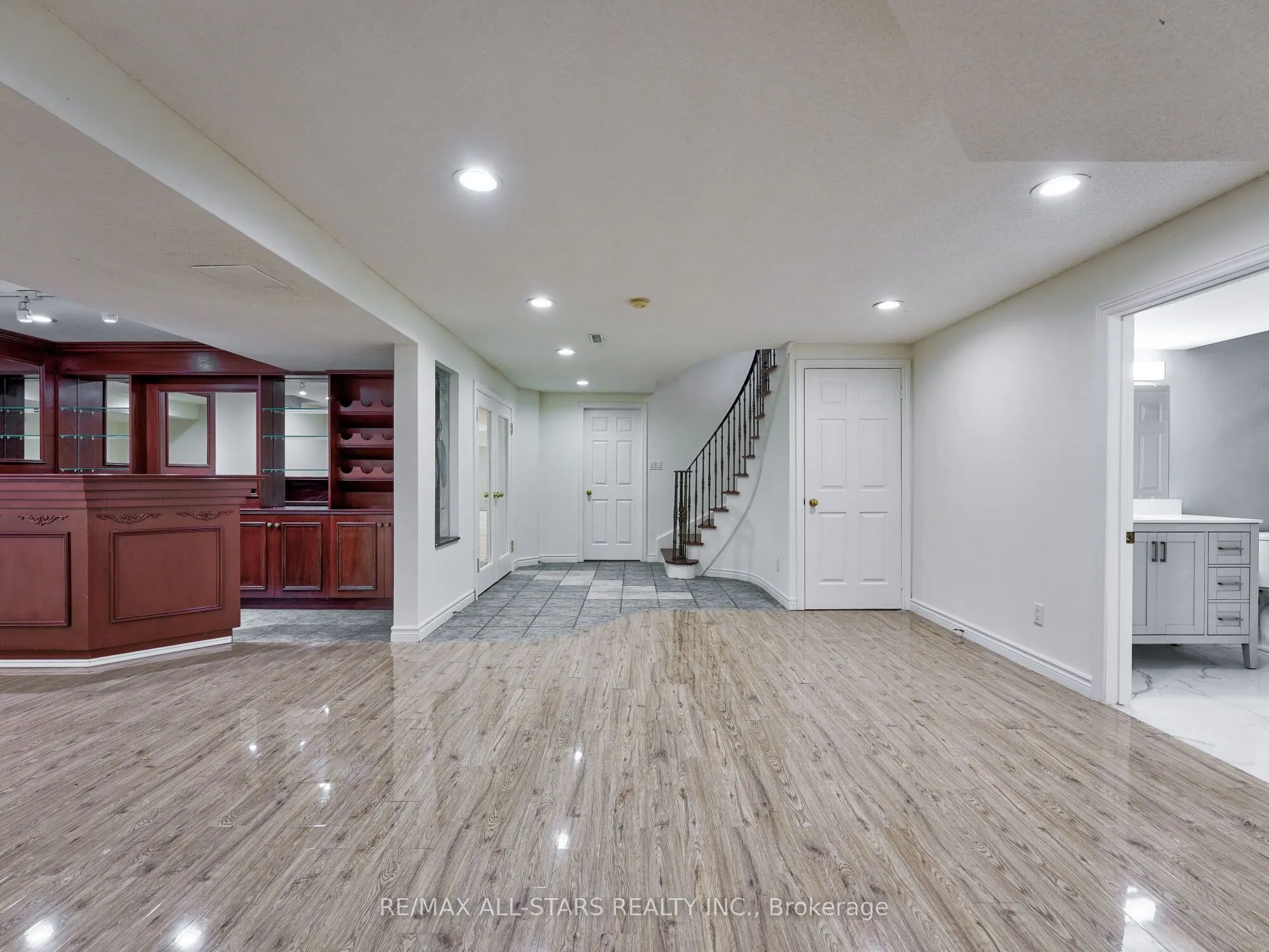 2227 Rodick Road