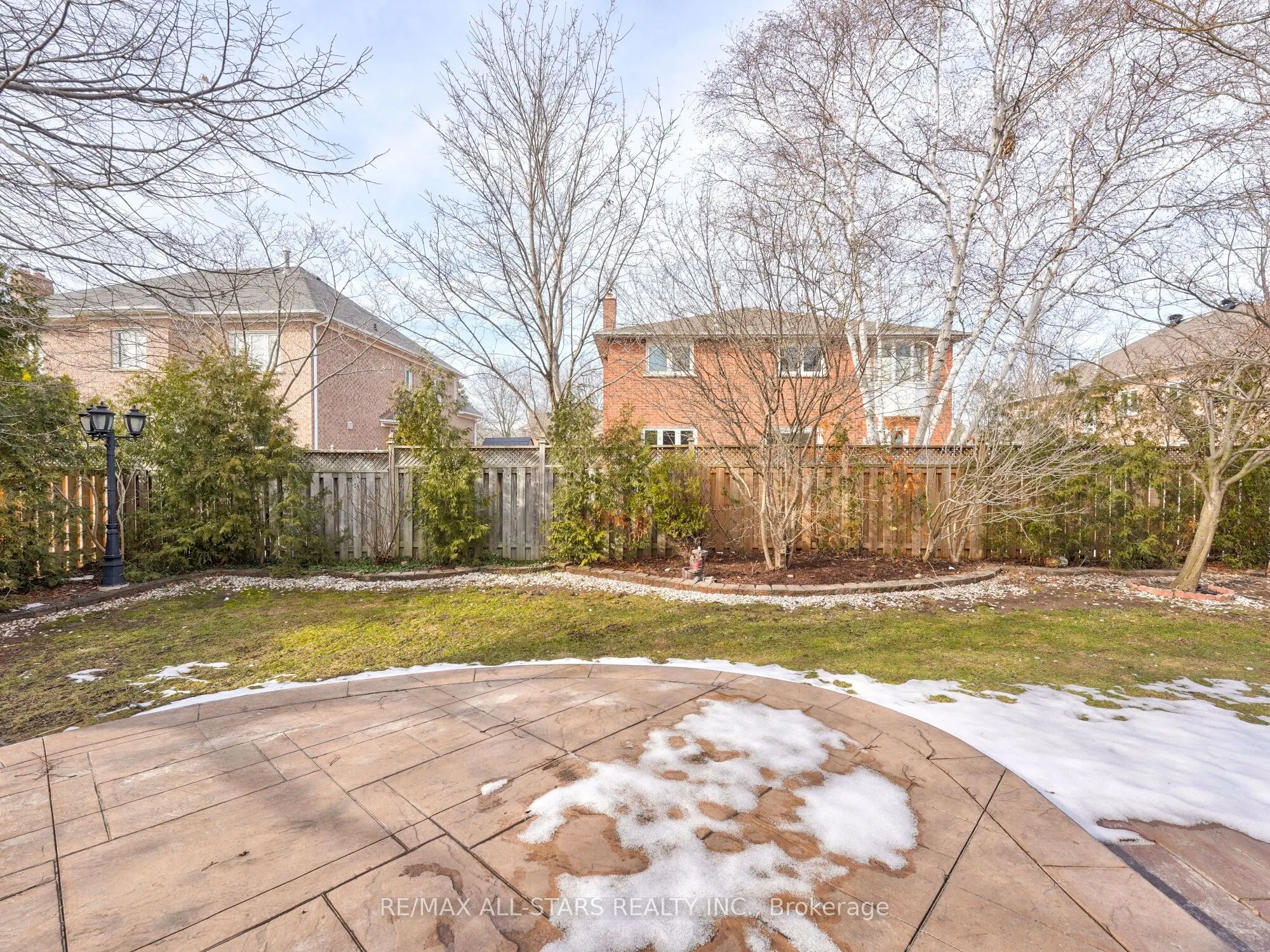 2227 Rodick Road