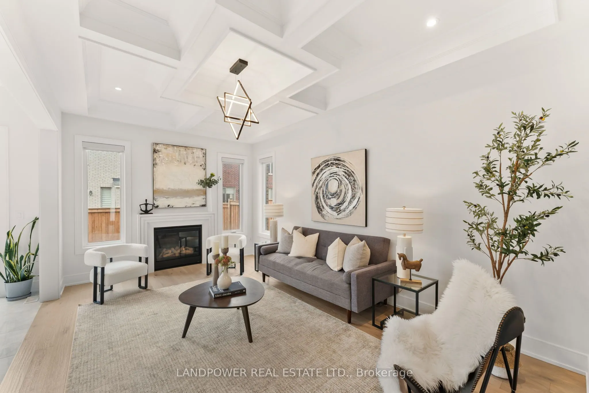 35 Longworth Avenue