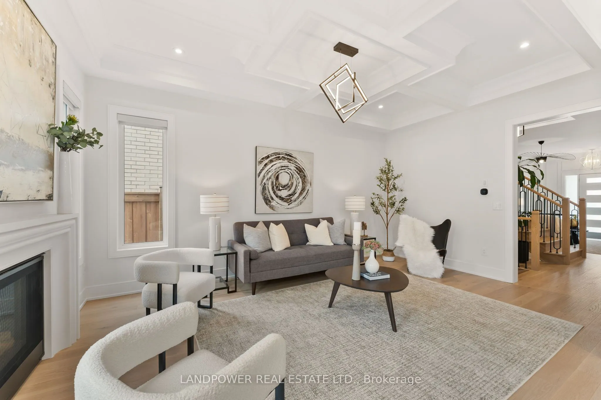 35 Longworth Avenue