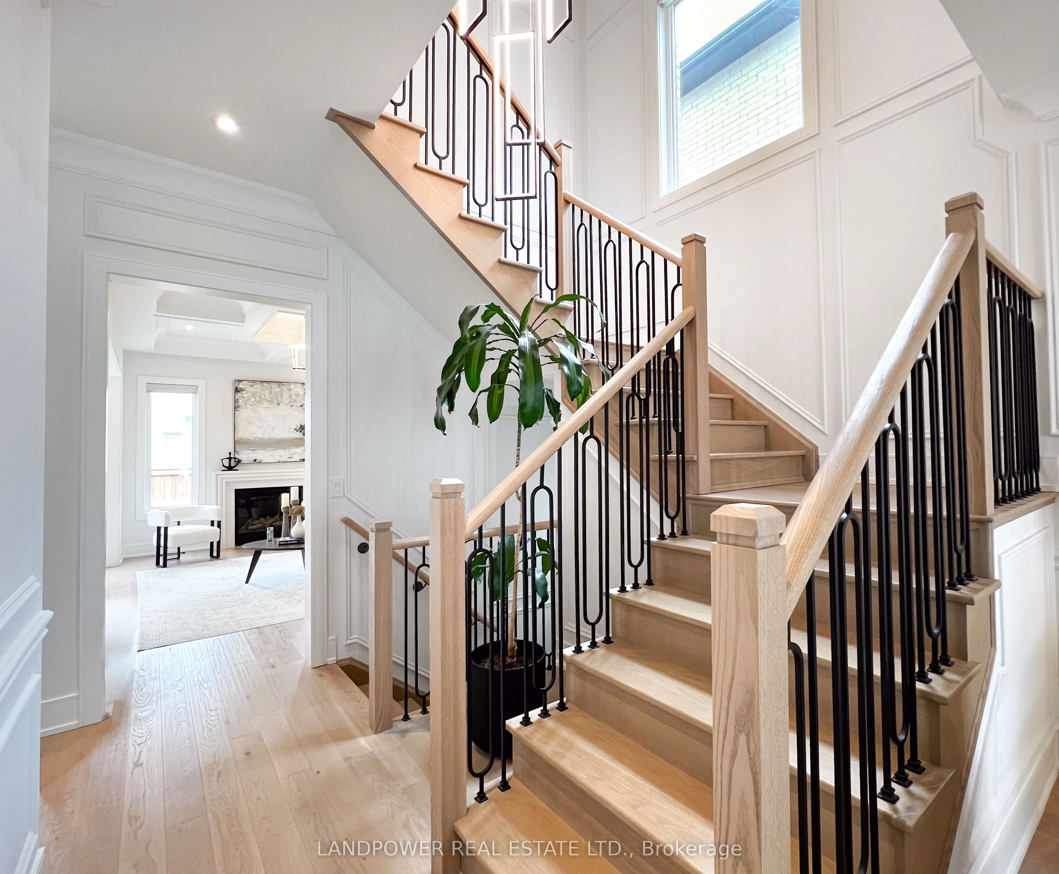 35 Longworth Avenue