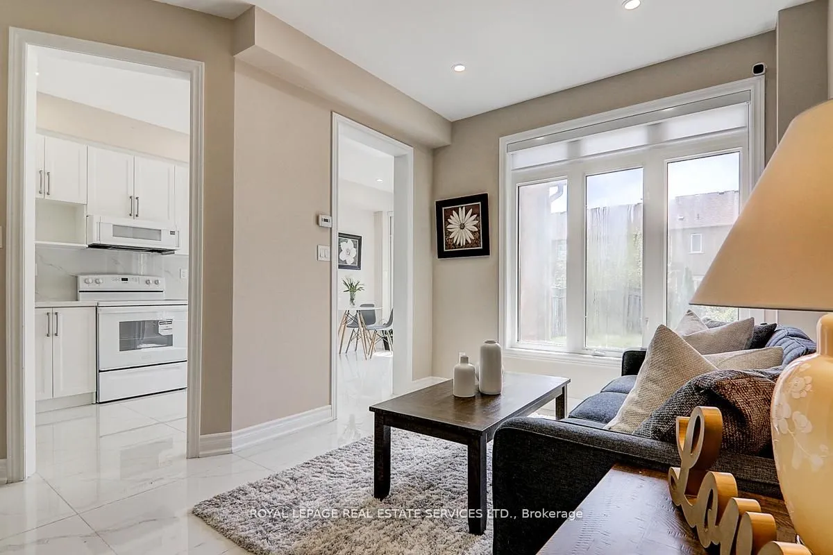17 Venture Avenue