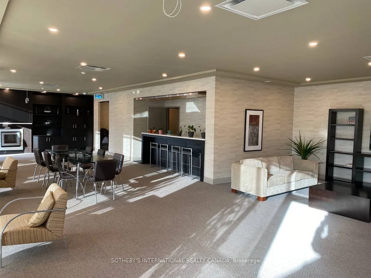55 South Town Centre Boulevard, #1205