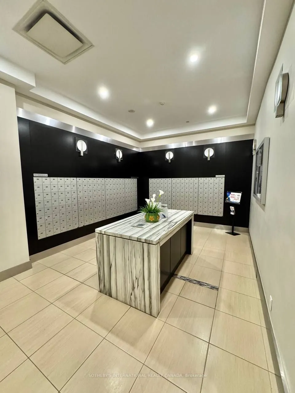 55 South Town Centre Boulevard, #1205