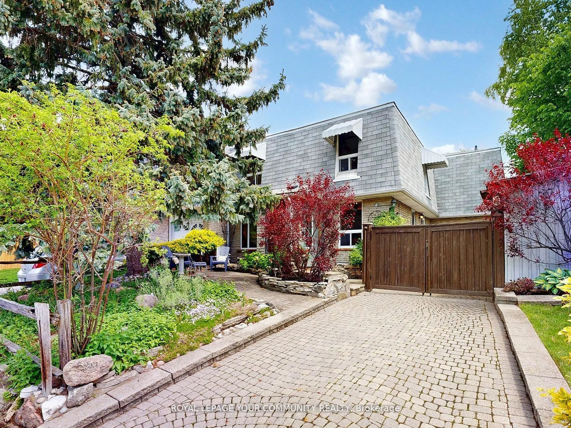 4 Kitsilano Crescent