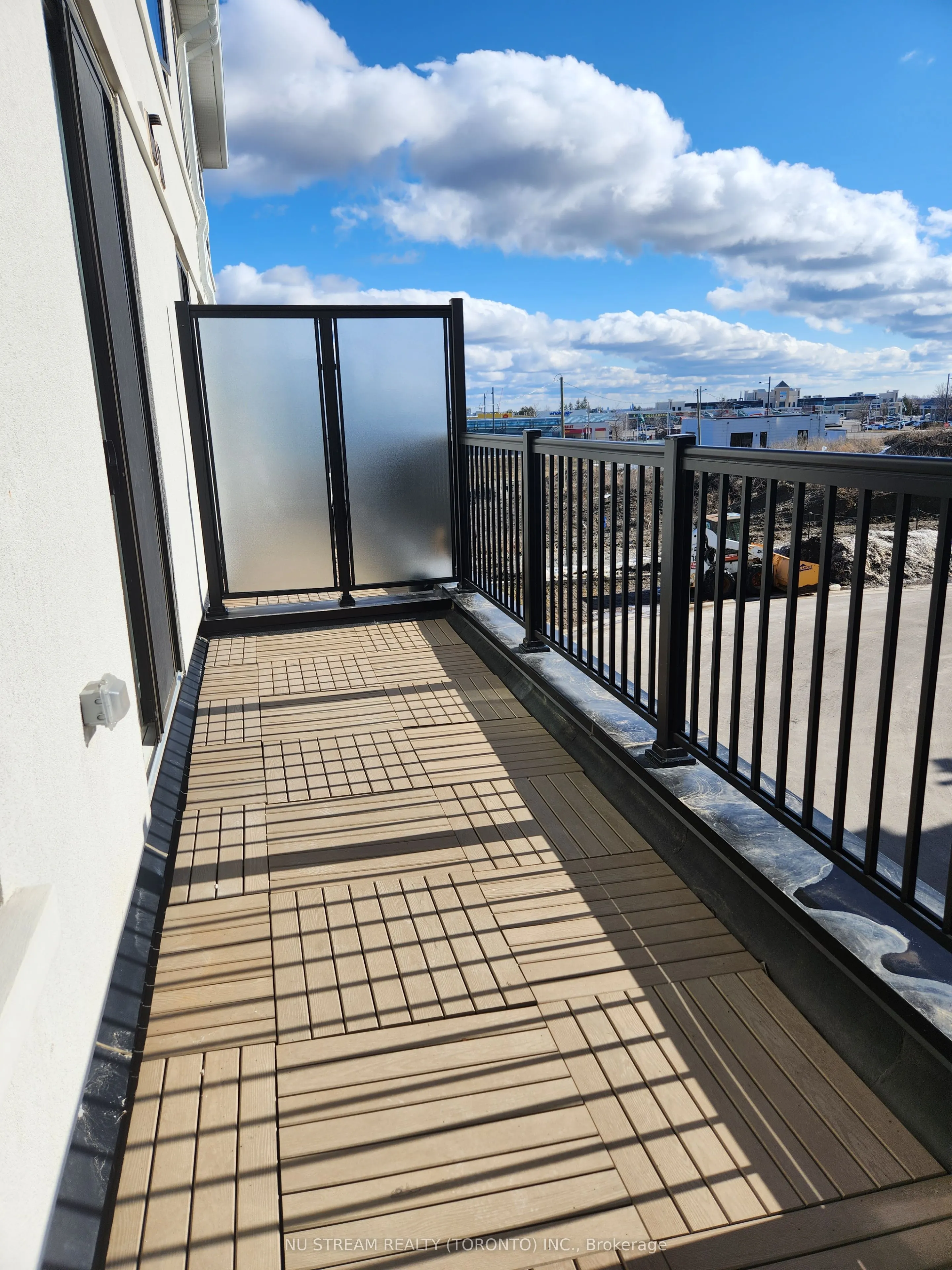 28 James Noble Lane, #28