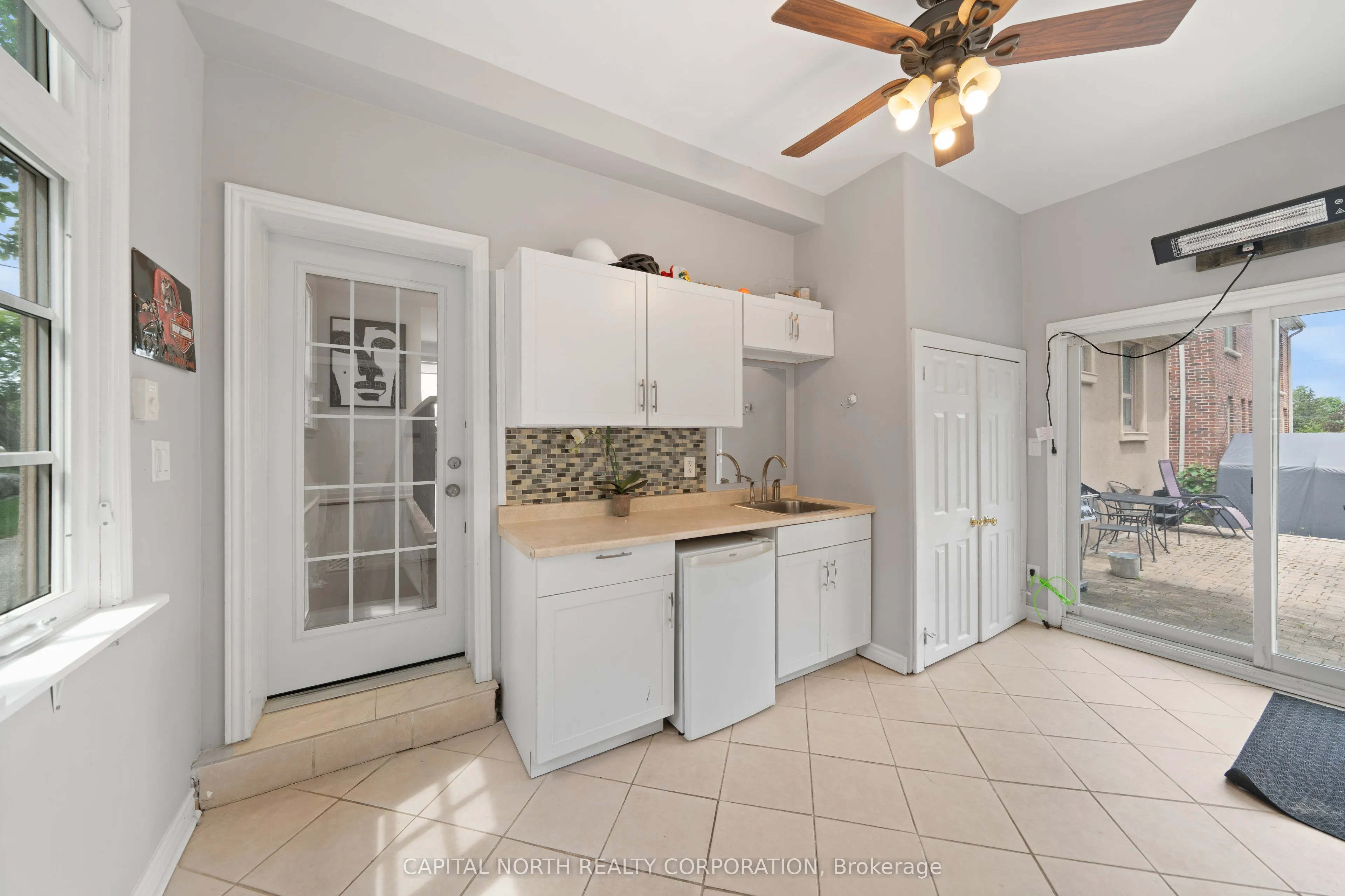 89 Hambly Avenue