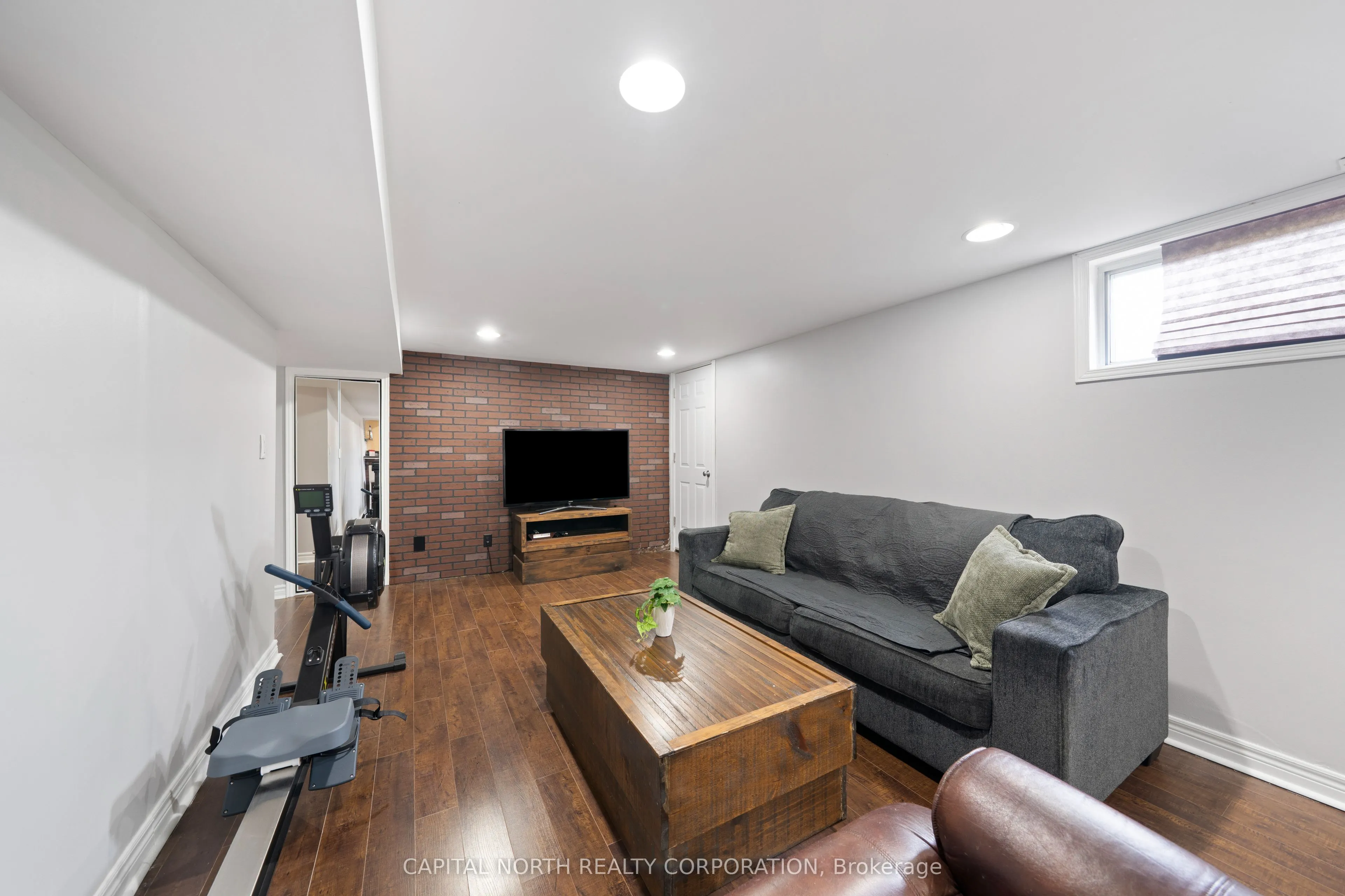 89 Hambly Avenue