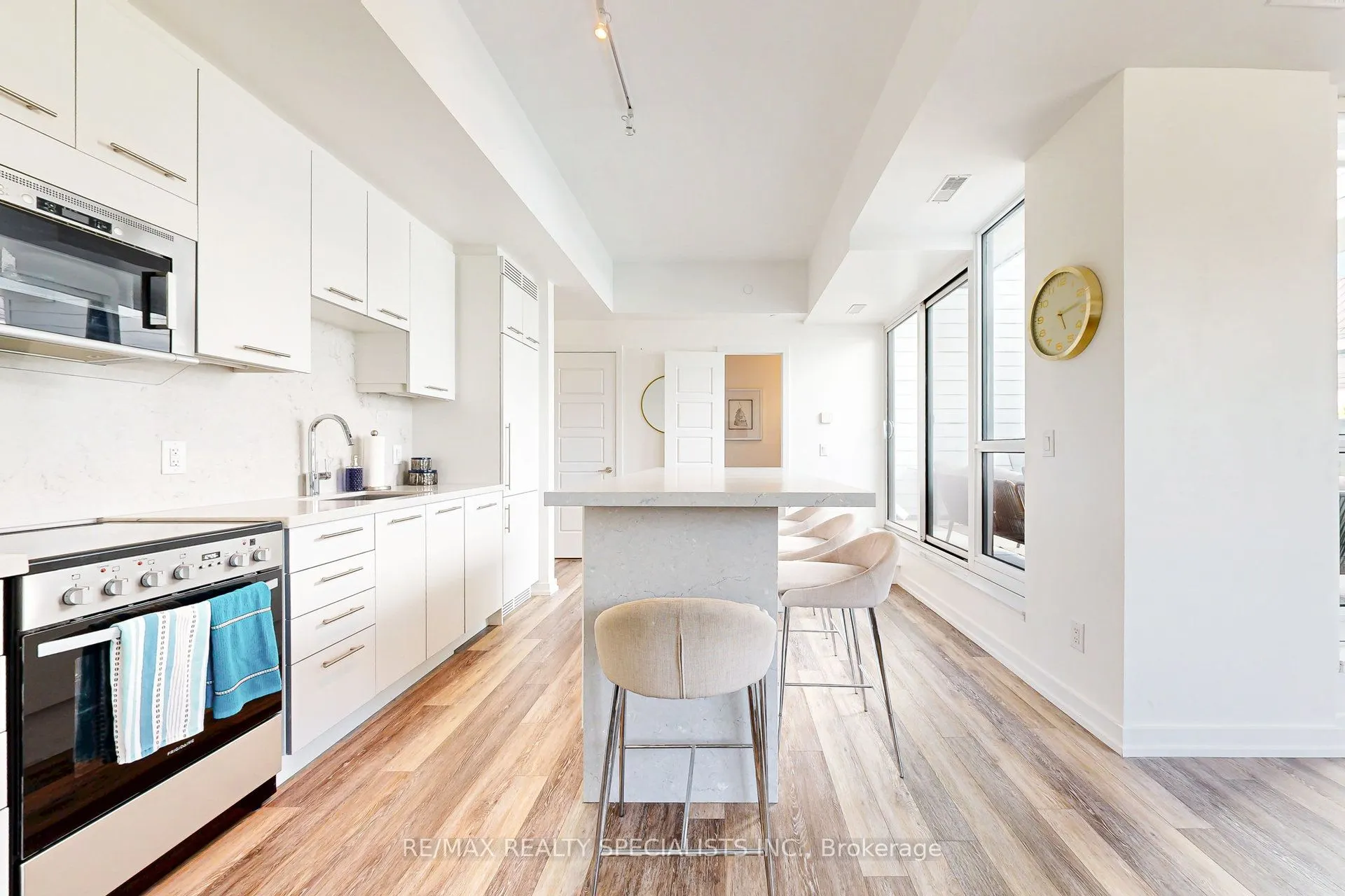 233 Broward Way, #10