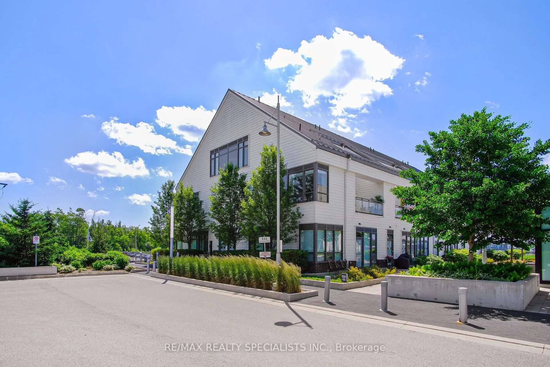 233 Broward Way, #10