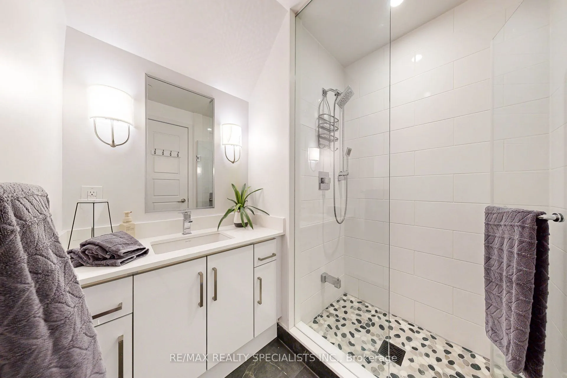 233 Broward Way, #10