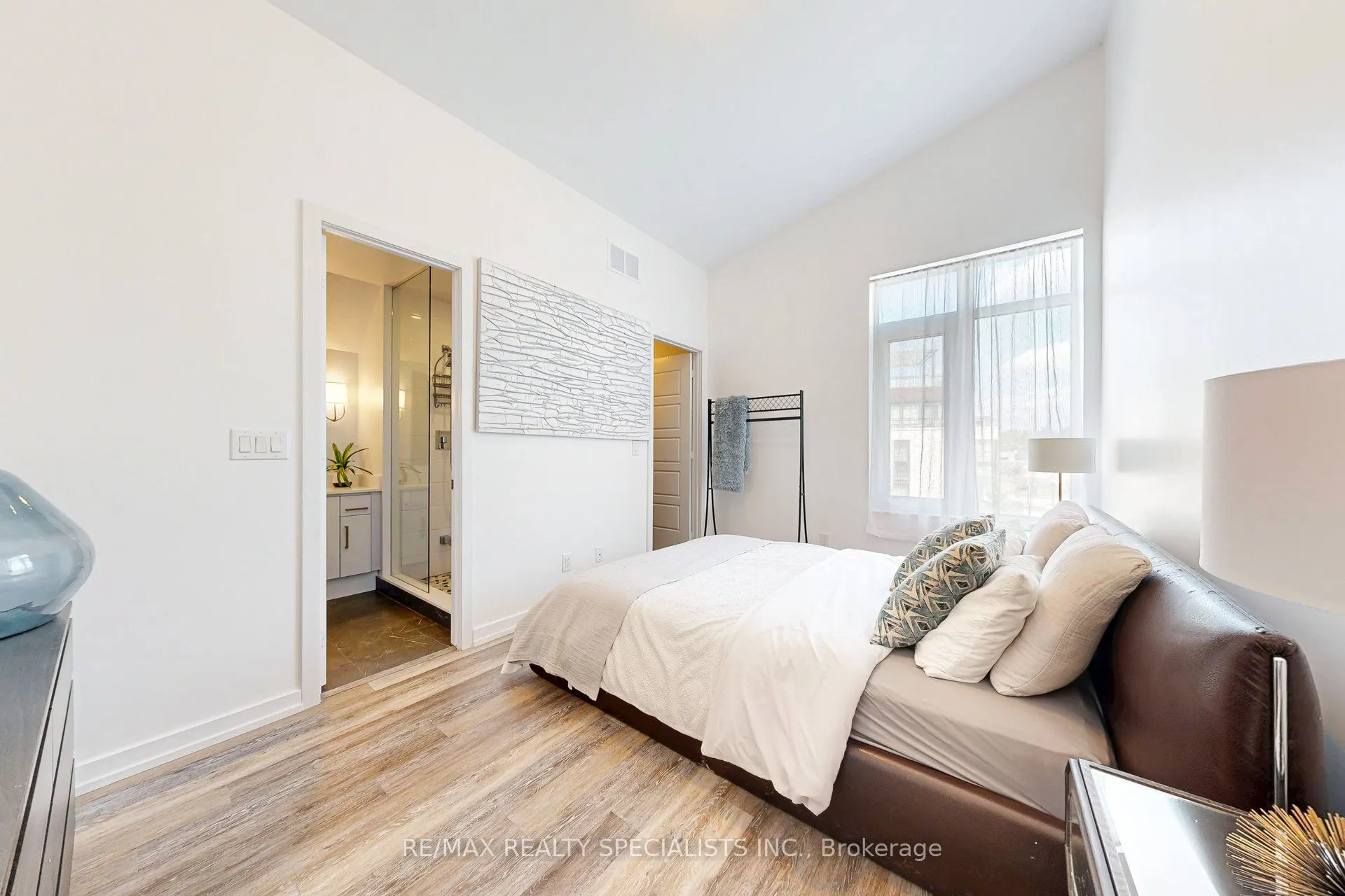 233 Broward Way, #10