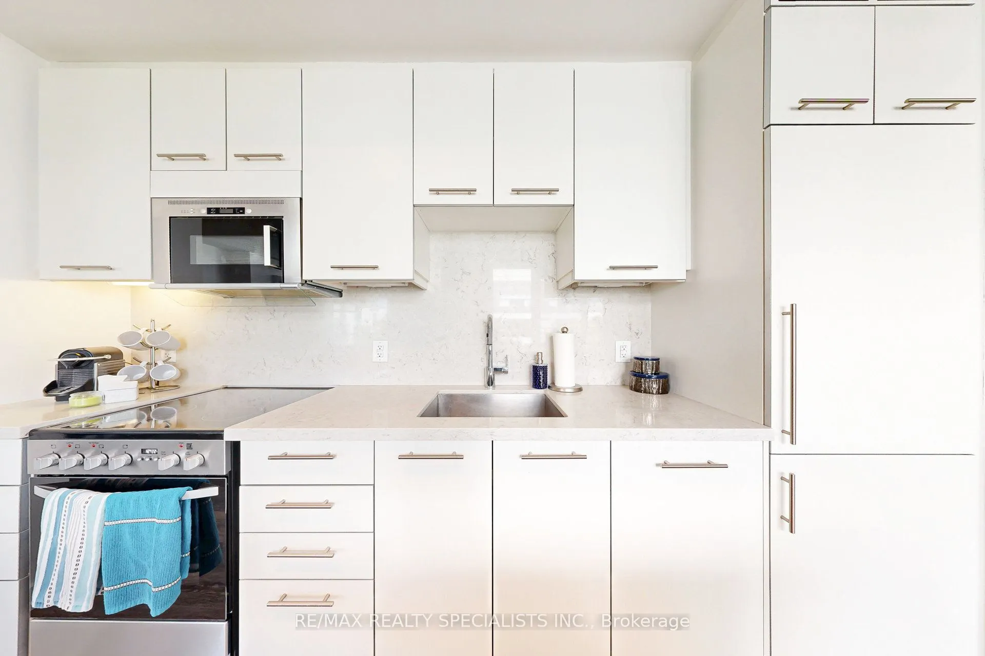 233 Broward Way, #10