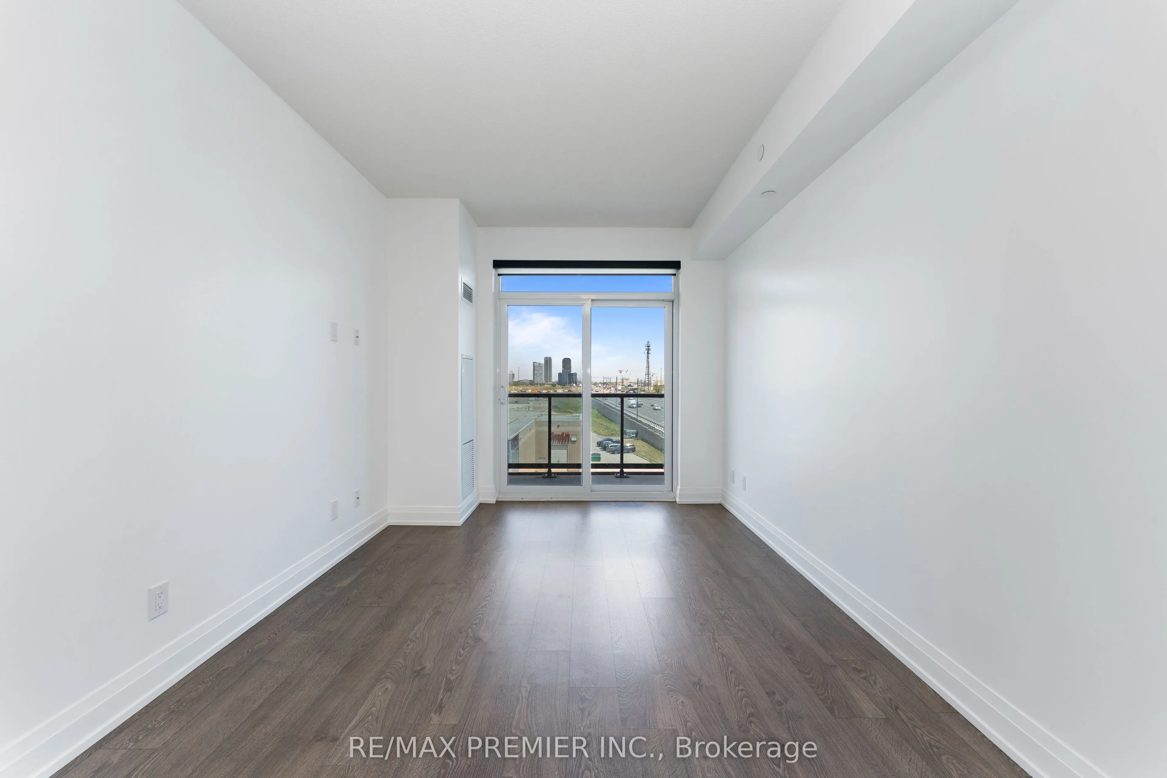 3600 Highway 7, #418