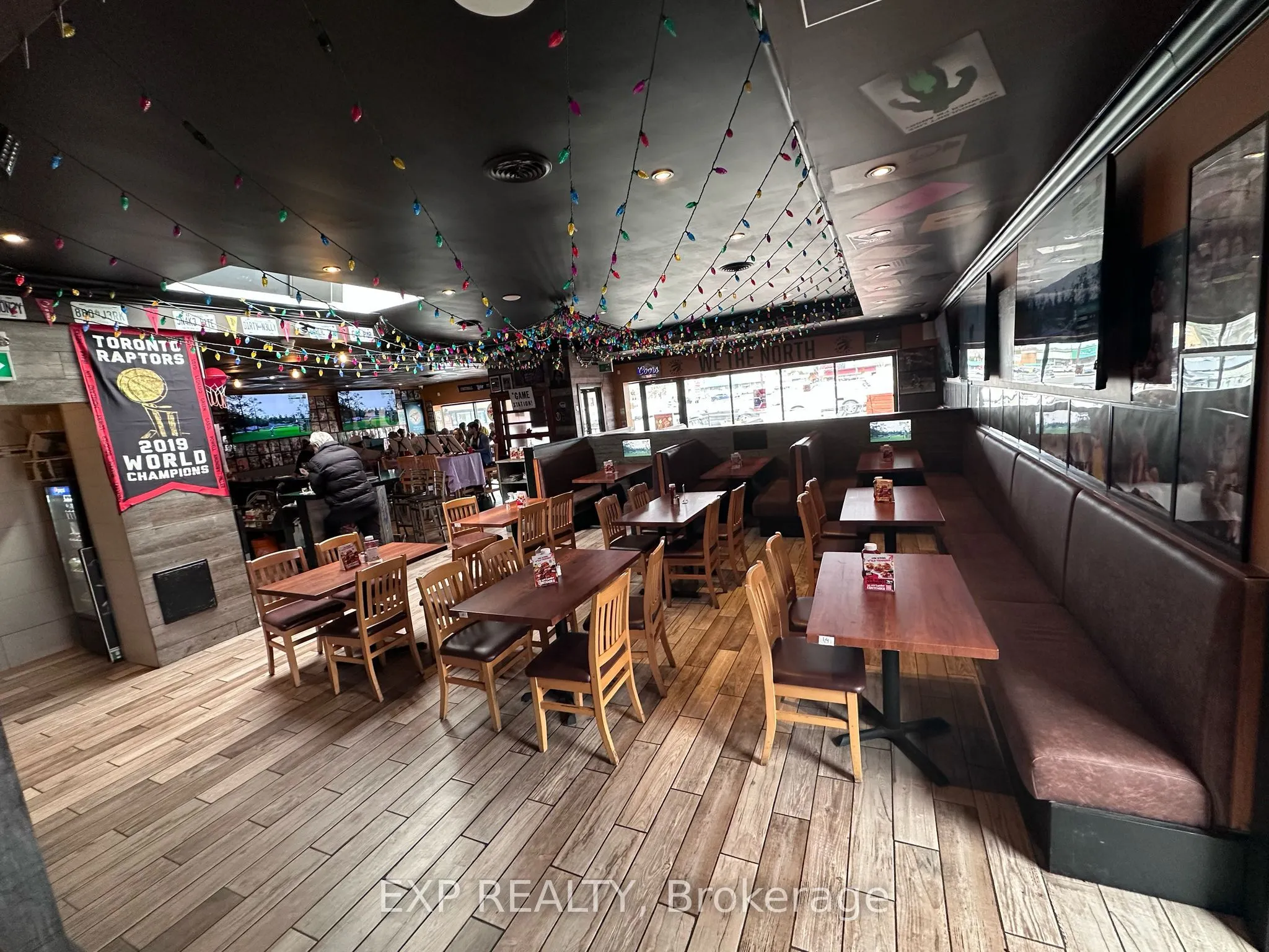 9580 Yonge Street, #111