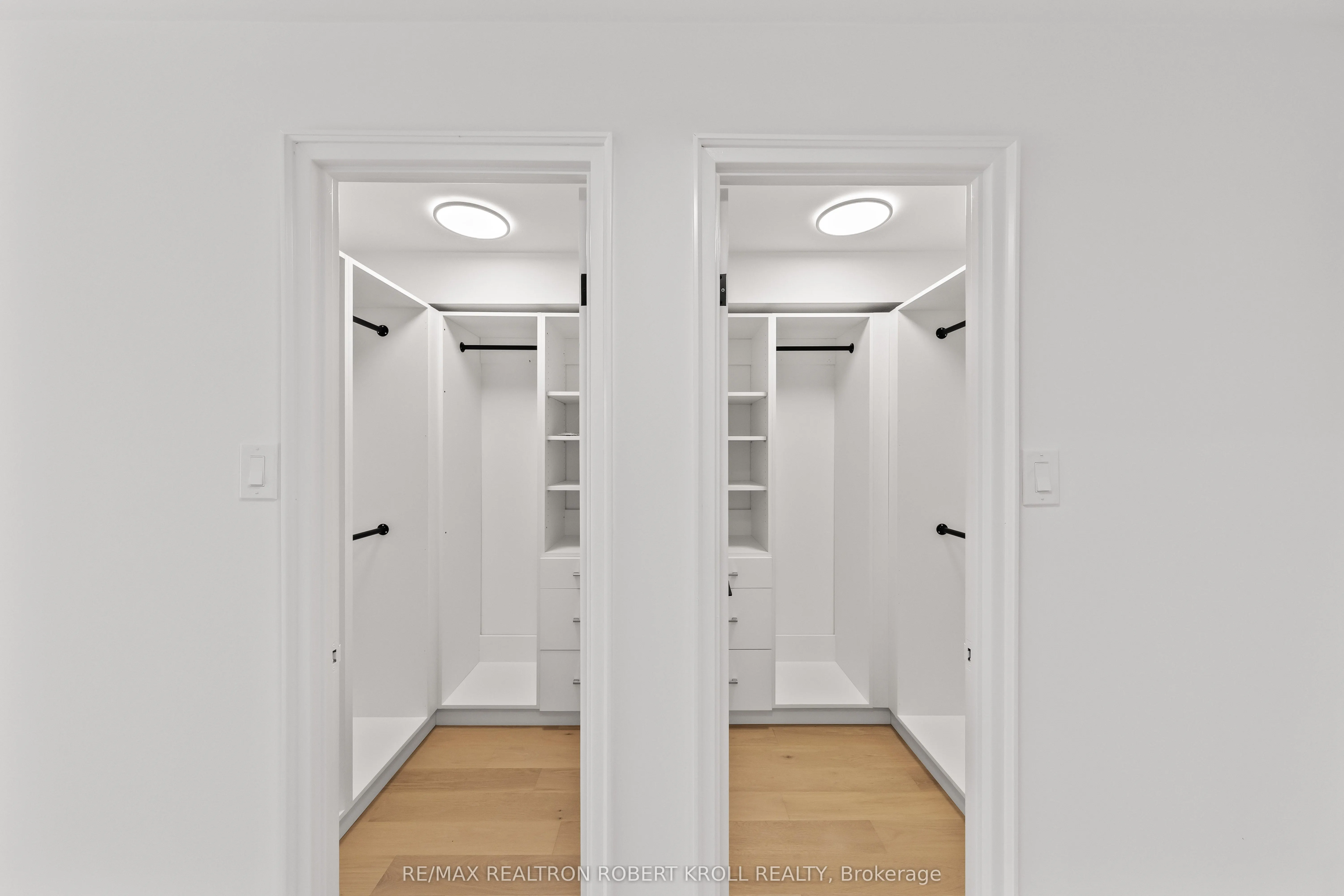 7300 Yonge Street, #210