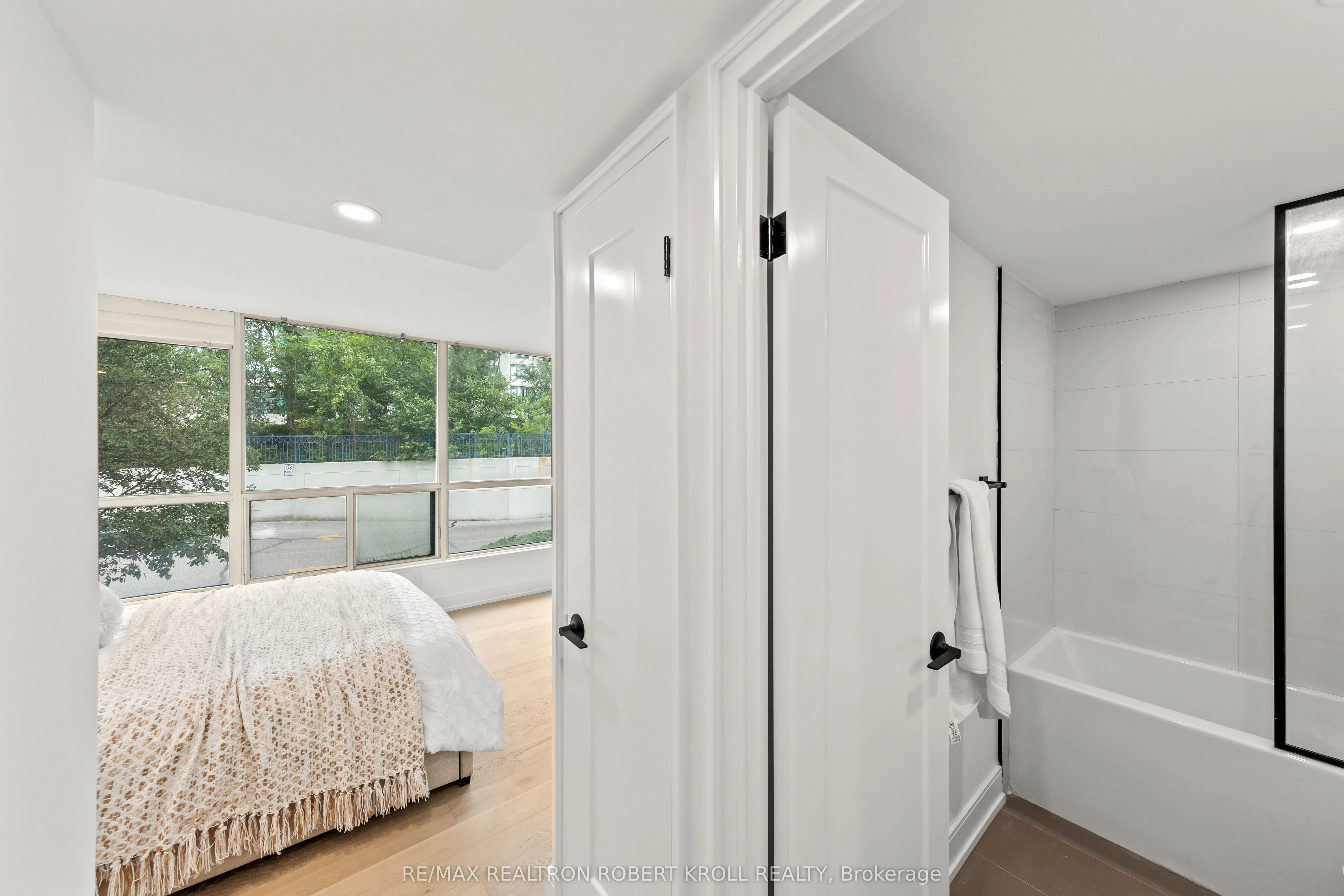 7300 Yonge Street, #210
