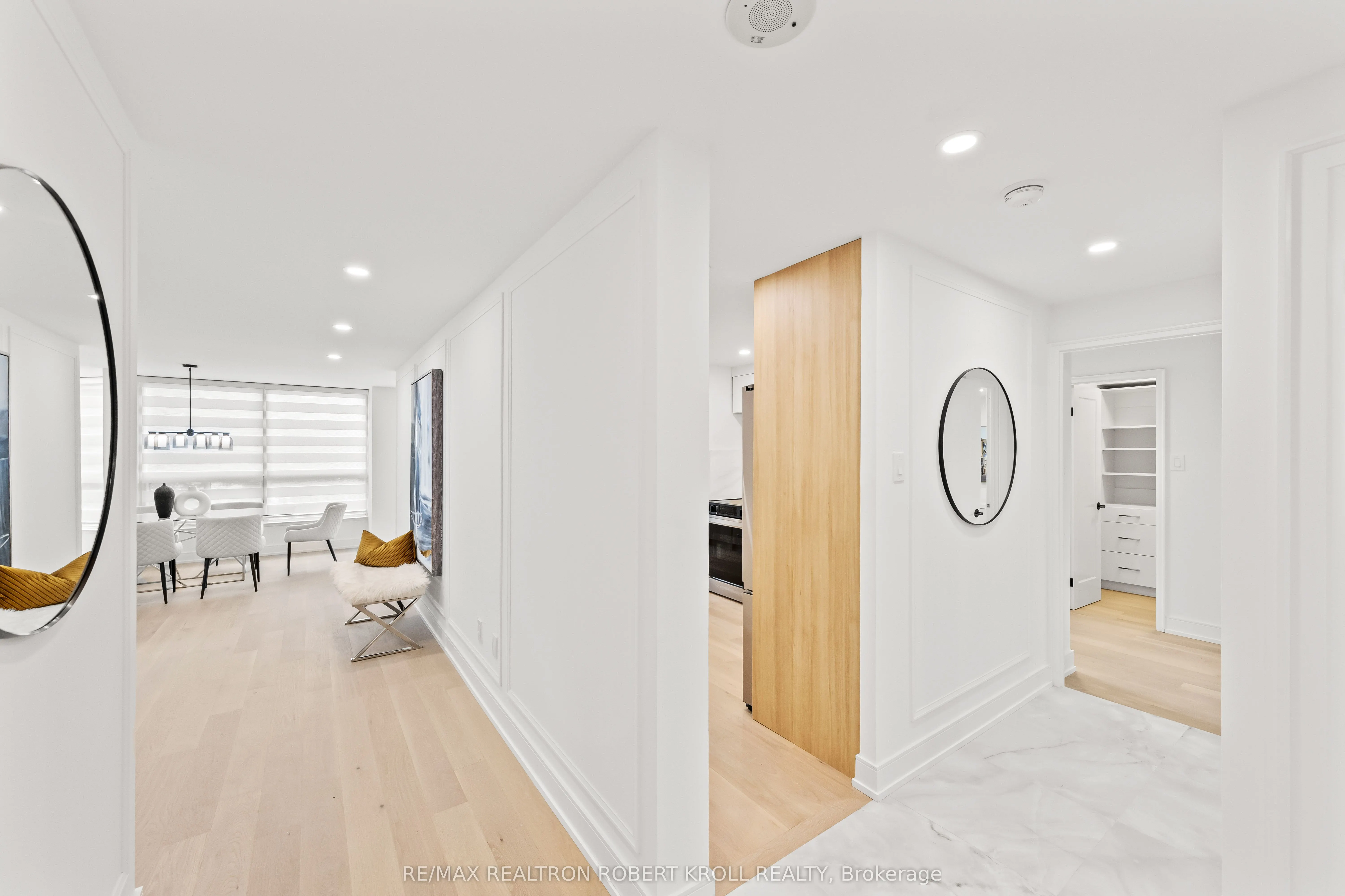 7300 Yonge Street, #210