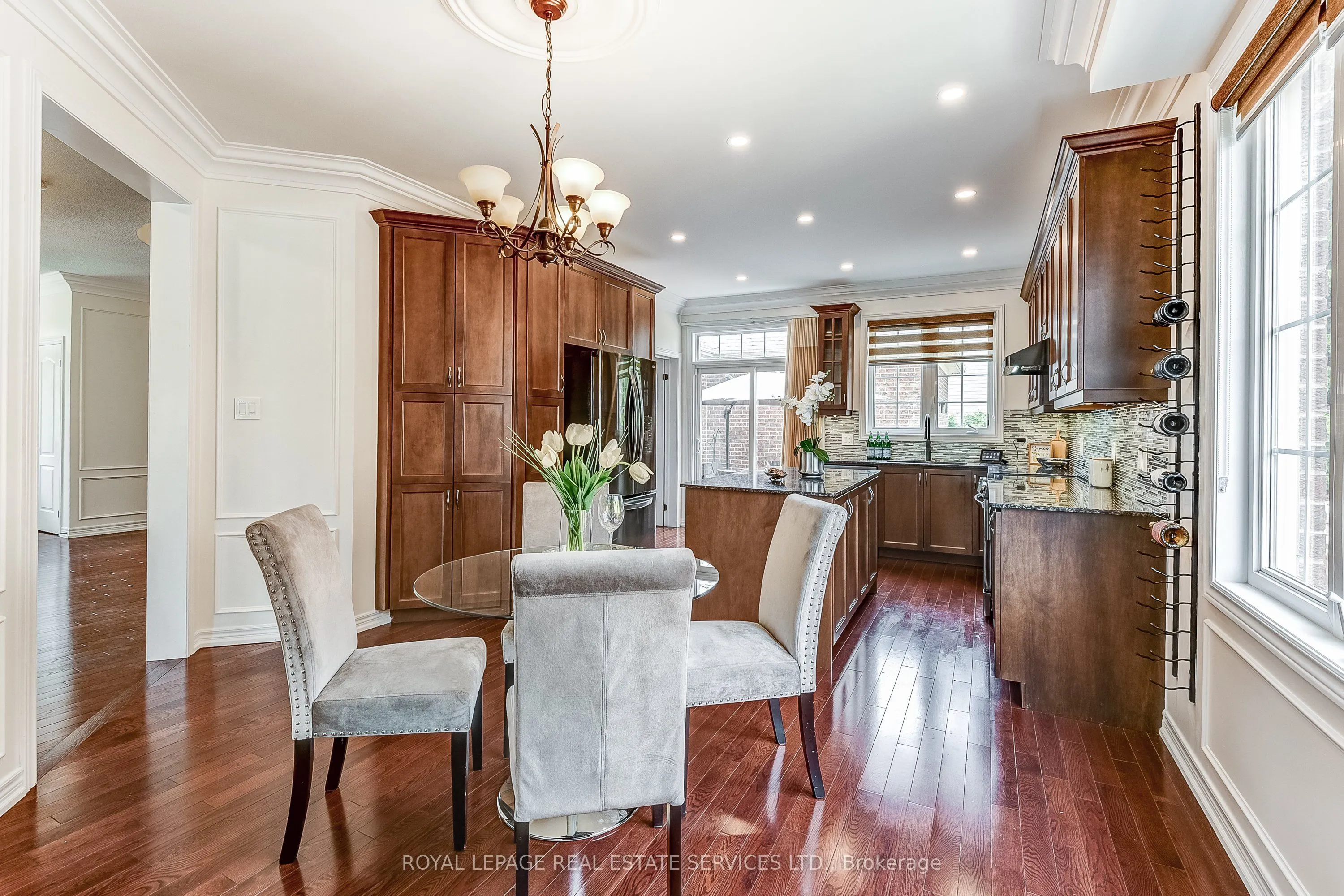 2 Pelister Drive