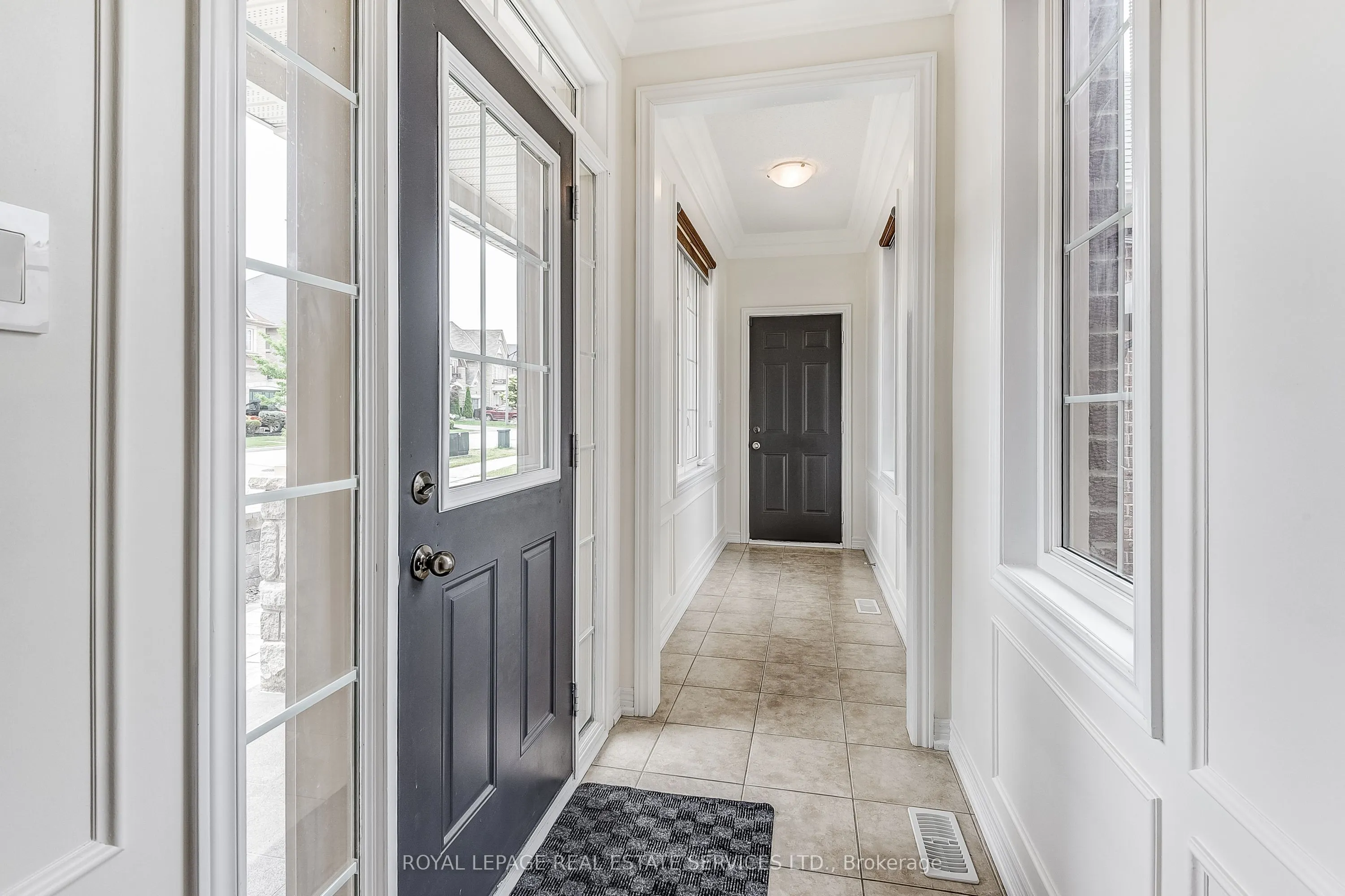 2 Pelister Drive