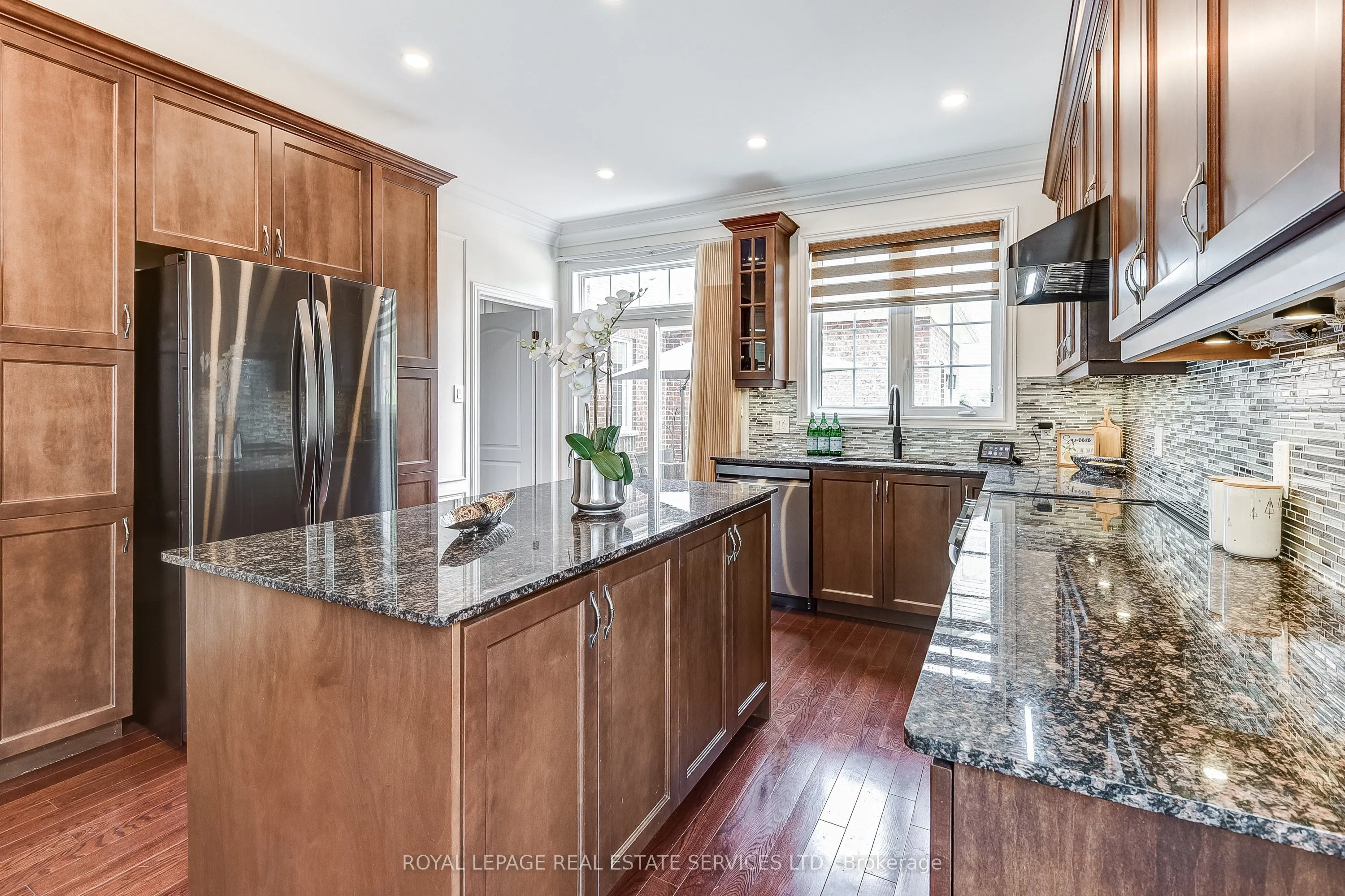 2 Pelister Drive