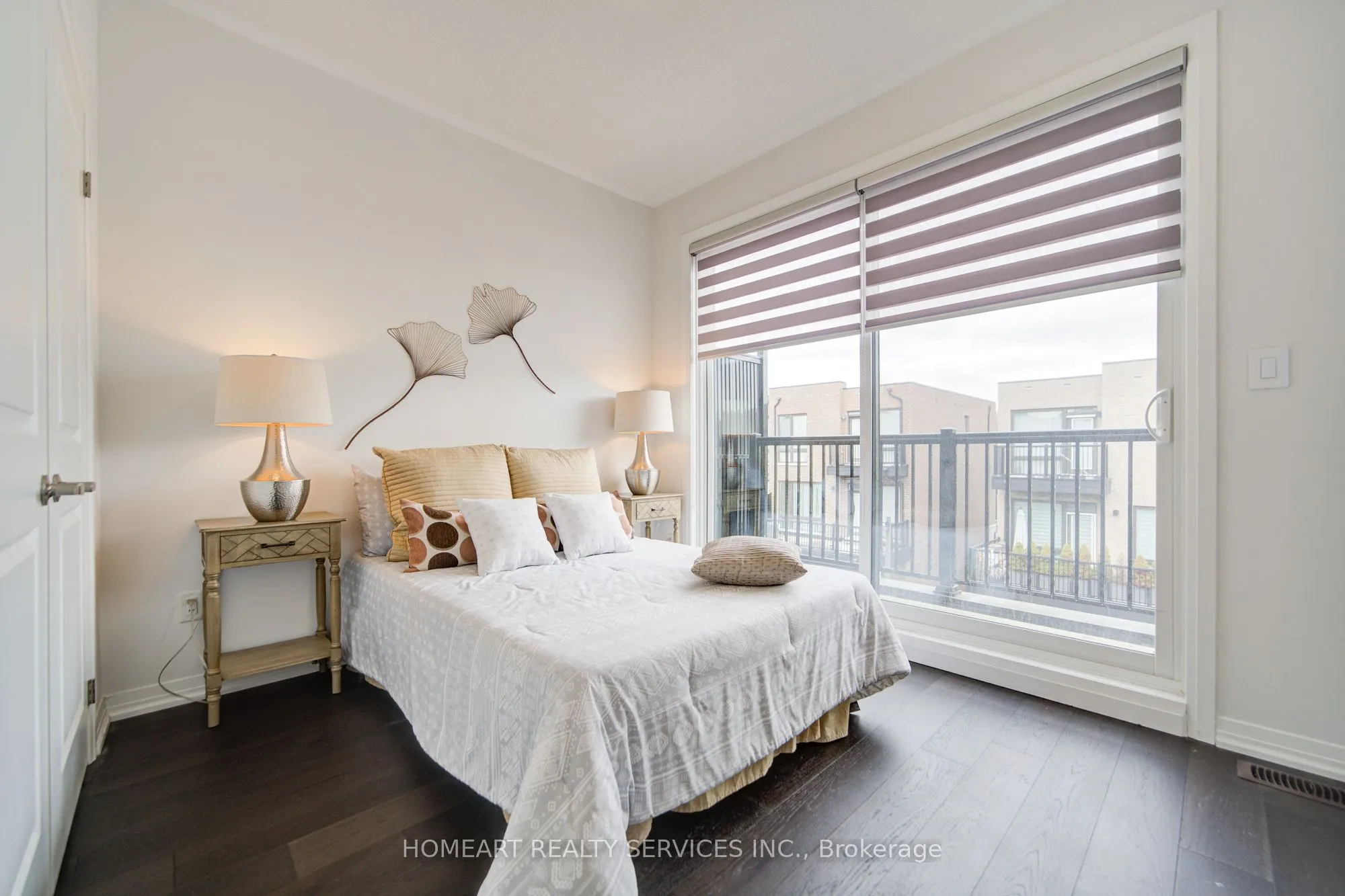20 Concetta Conte Avenue