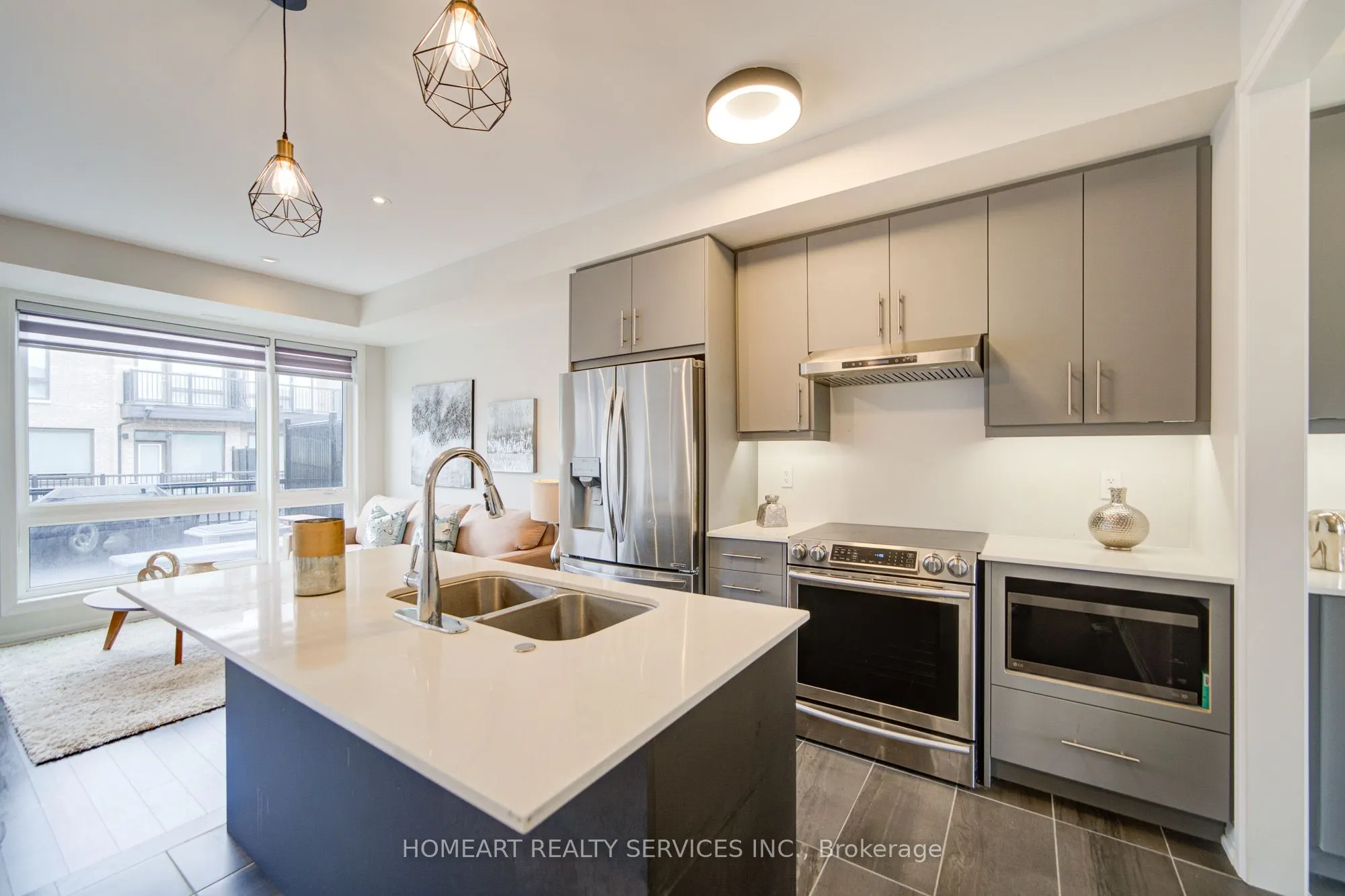 20 Concetta Conte Avenue