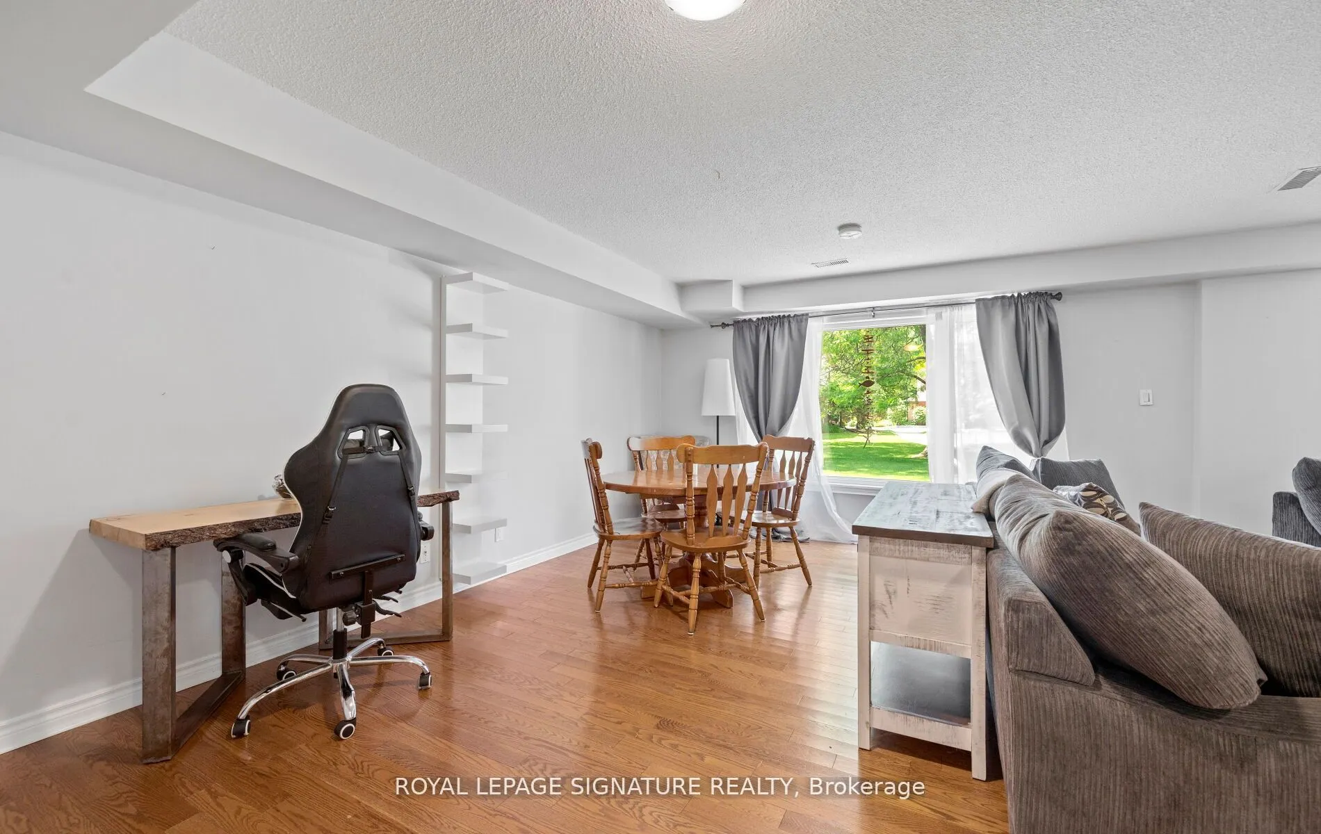 87 Green Briar Road, #8