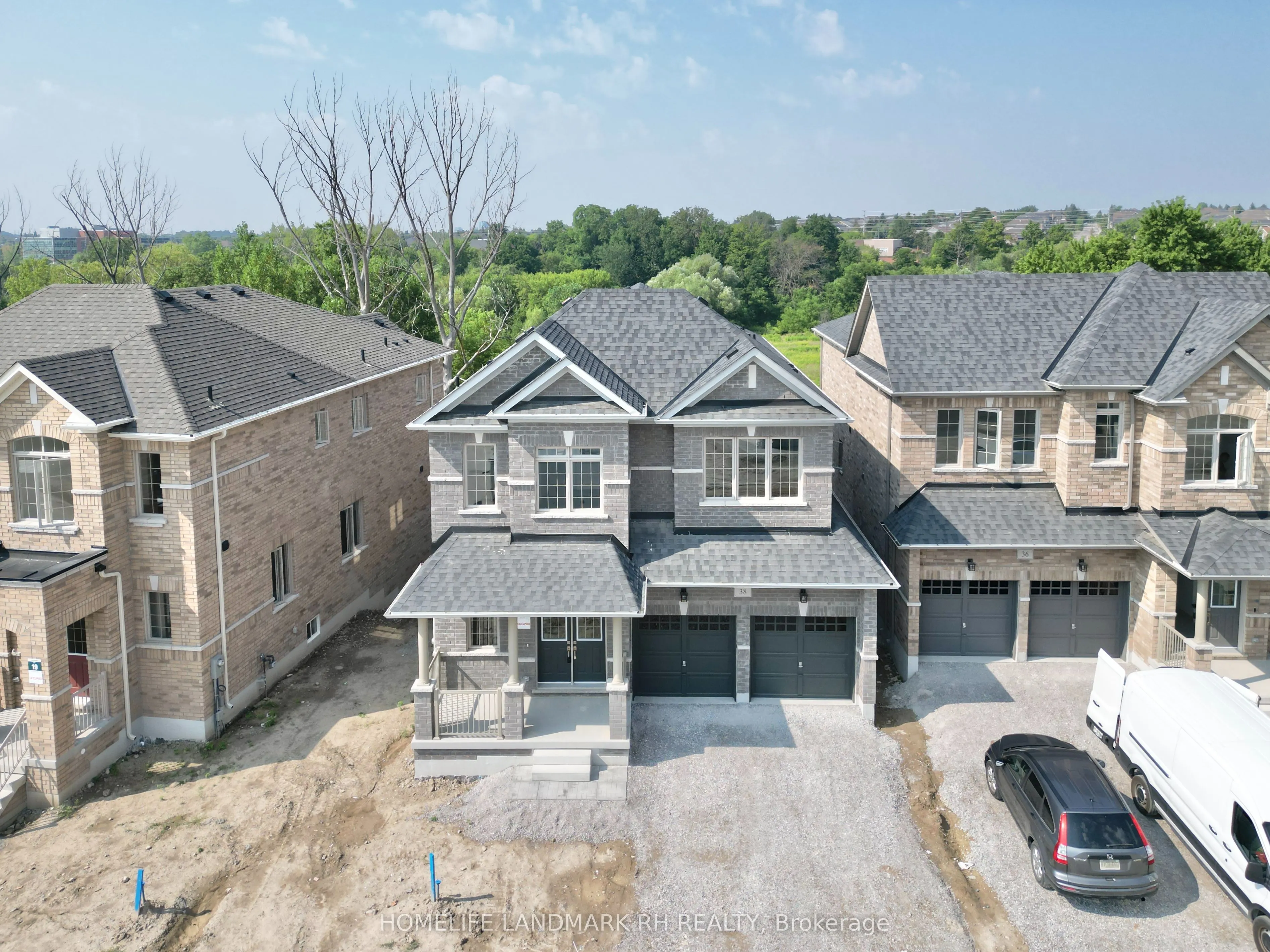 38 Boccella Crescent