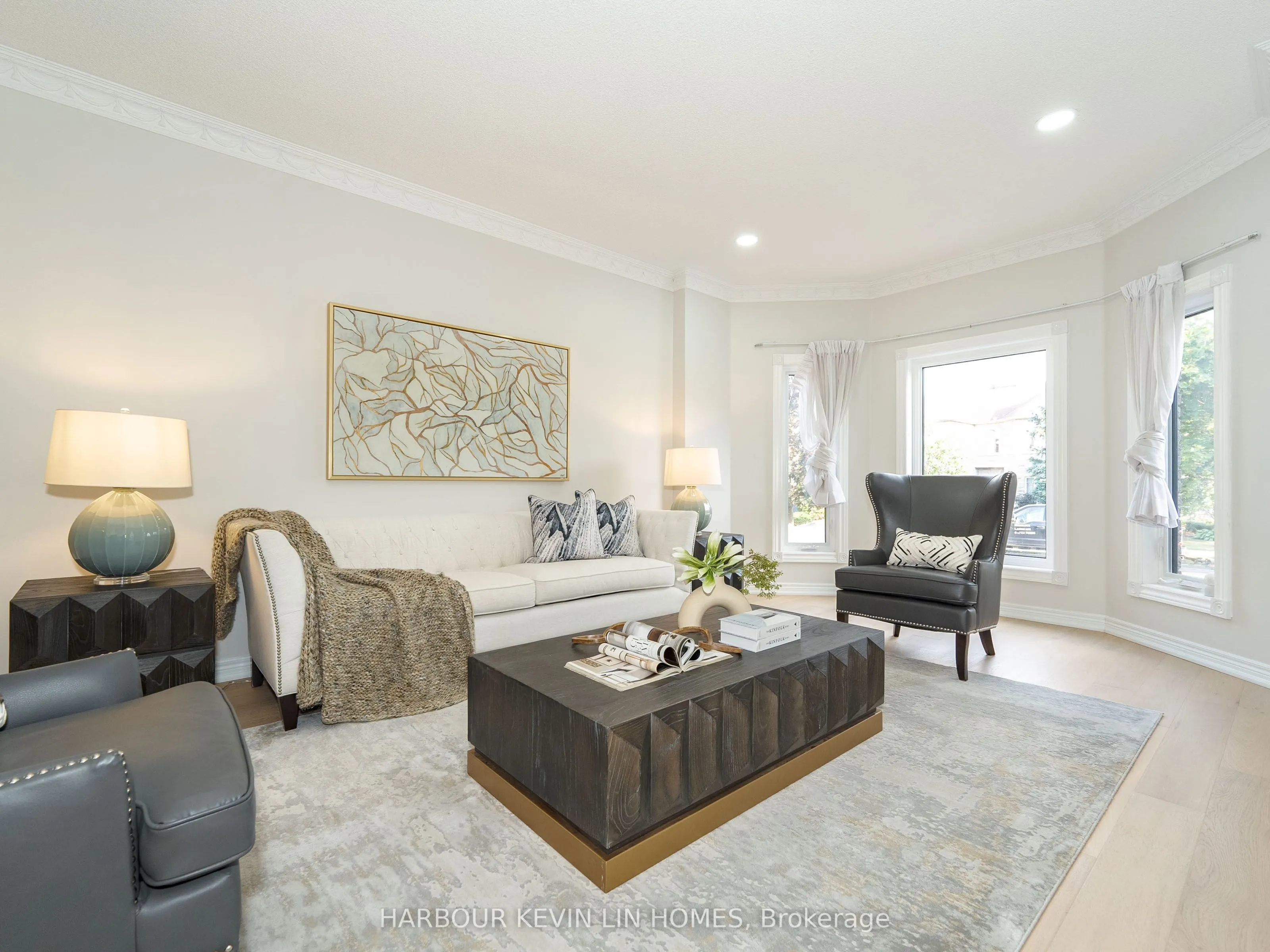 77 Kevi Crescent