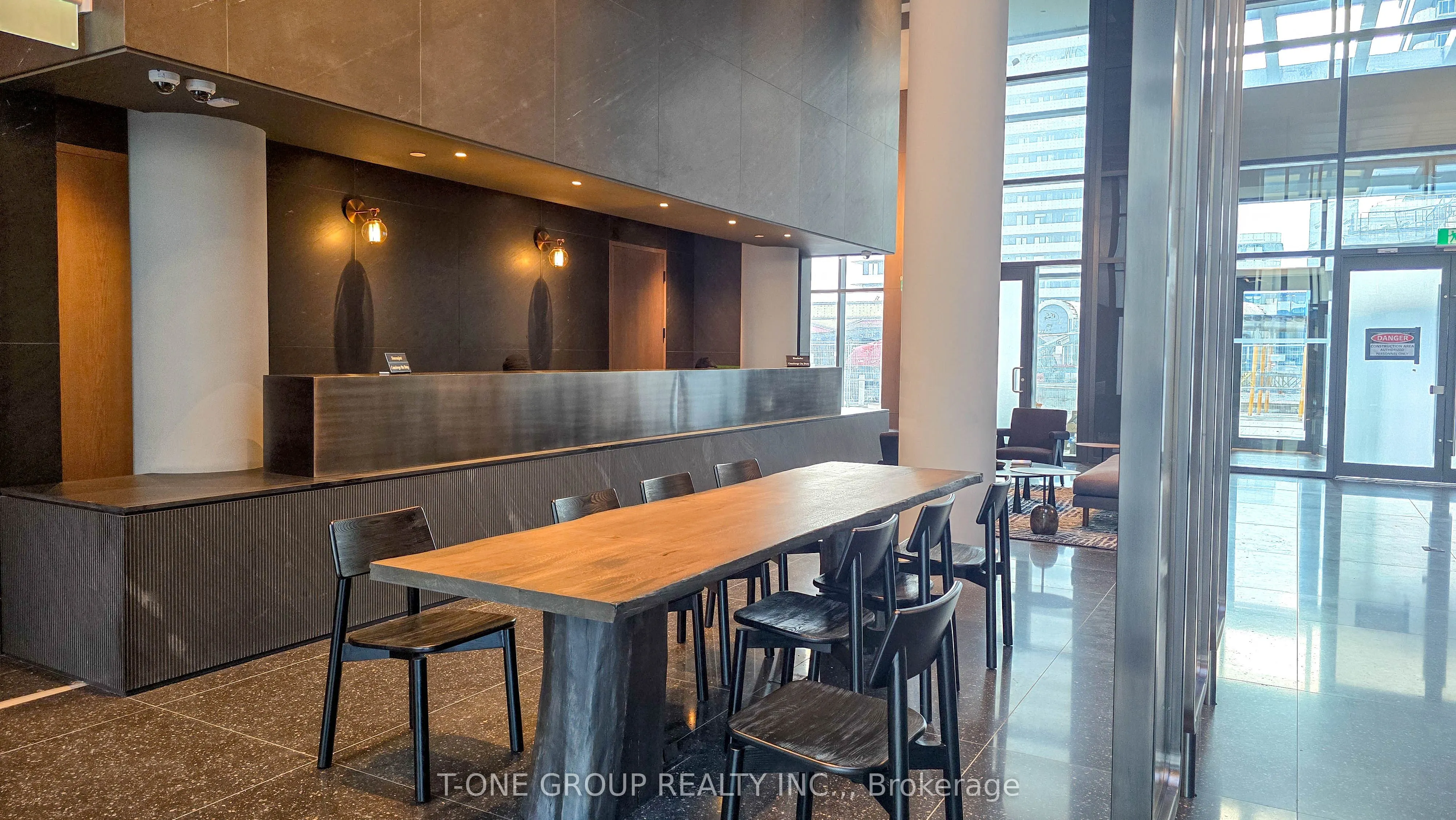 28 Interchange Way, #3001
