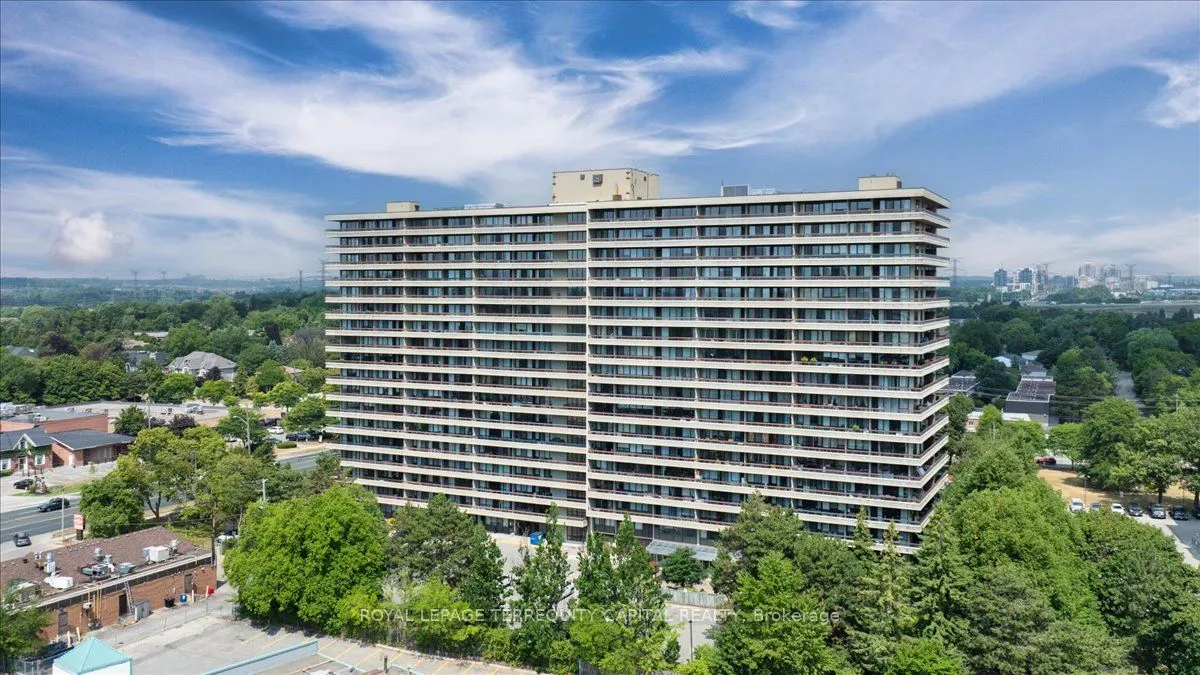 8111 Yonge Street, #909