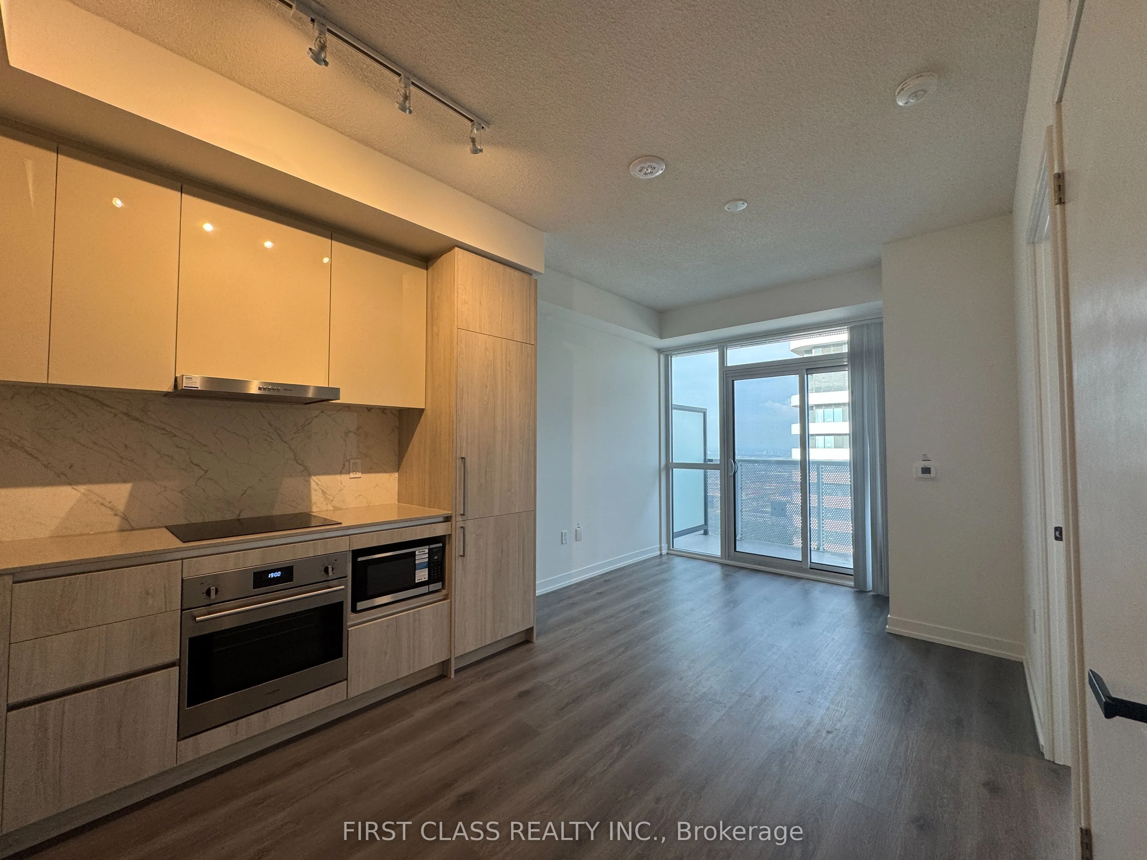 225 Commerce Street, #6001